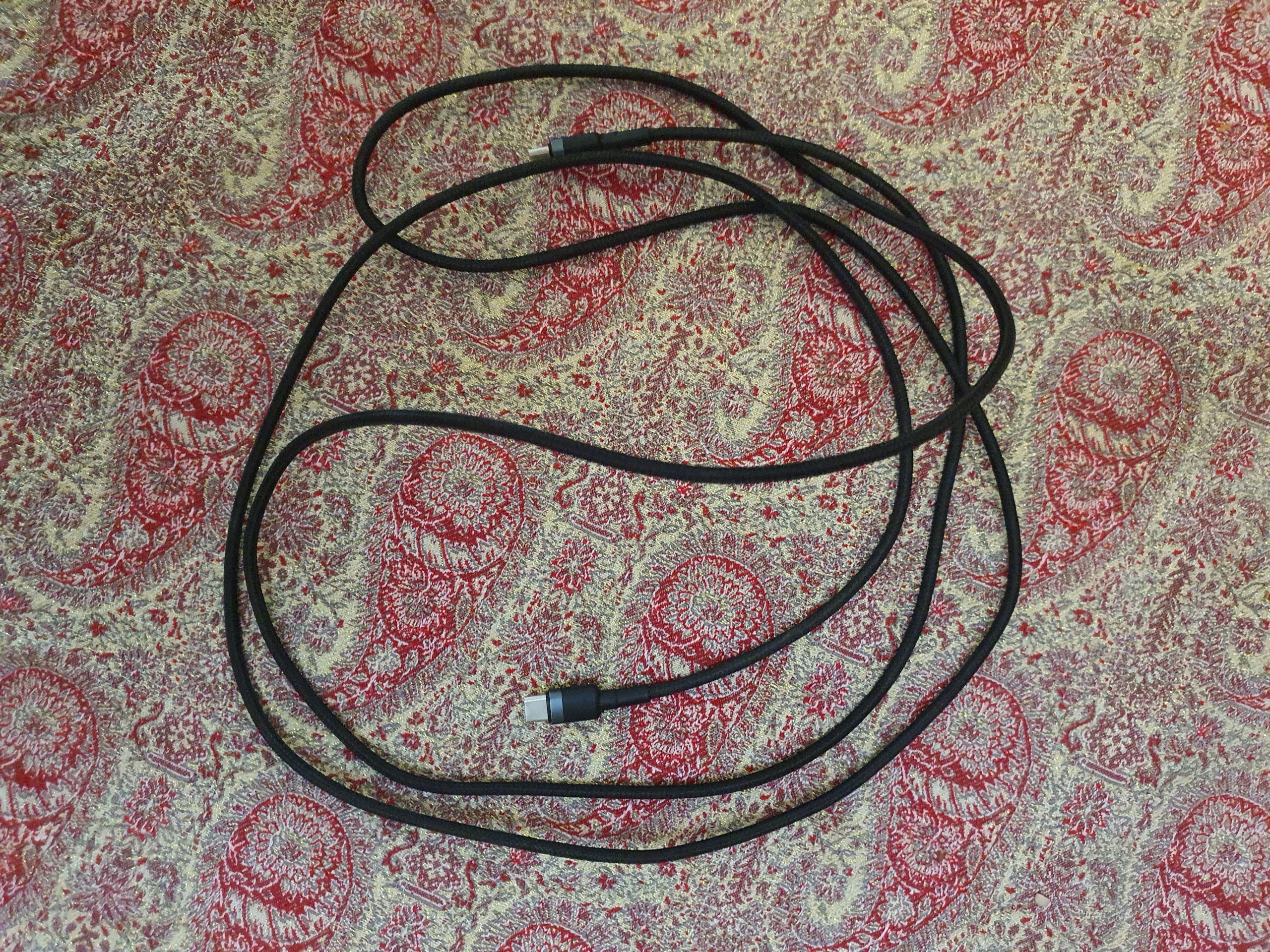 کابل usb-c باسئوس دو متری