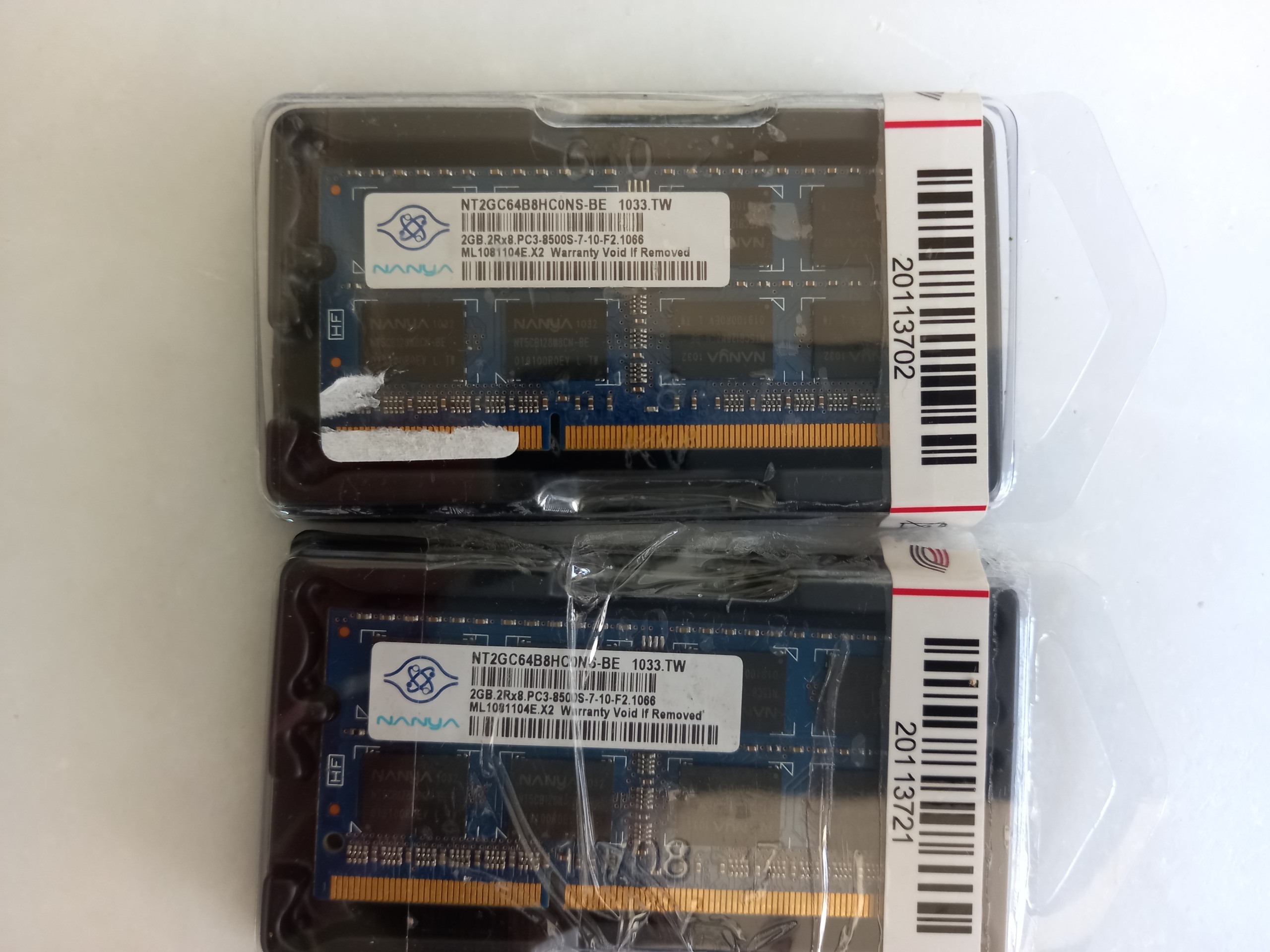 دو عدد رم لپ تاپ 2 گیگ DDR3 8500s