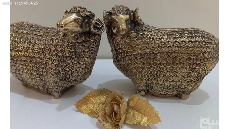 مجسمه برنجی یک جفت قوچ