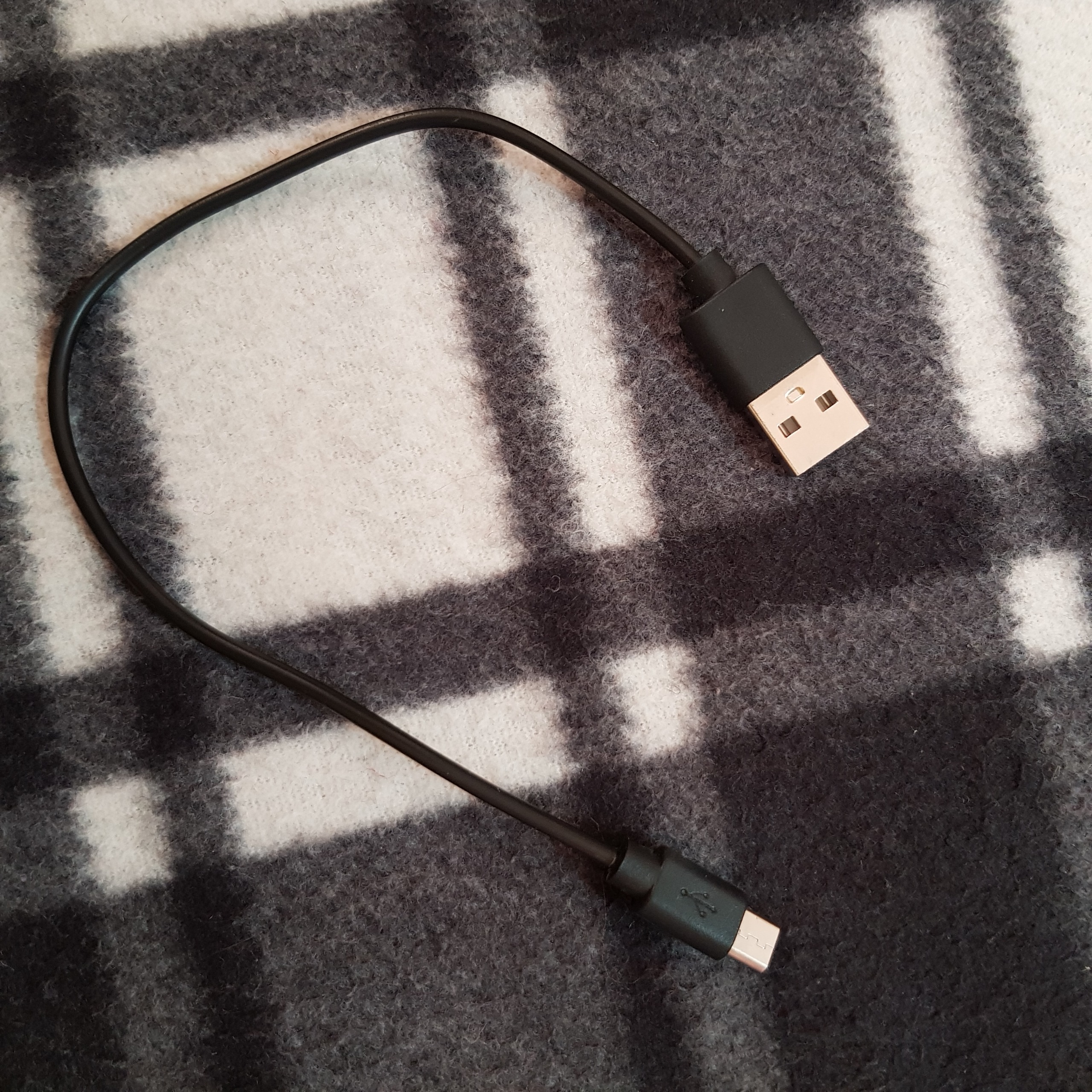 کابل USB (نری) به Micro-USB (نری)