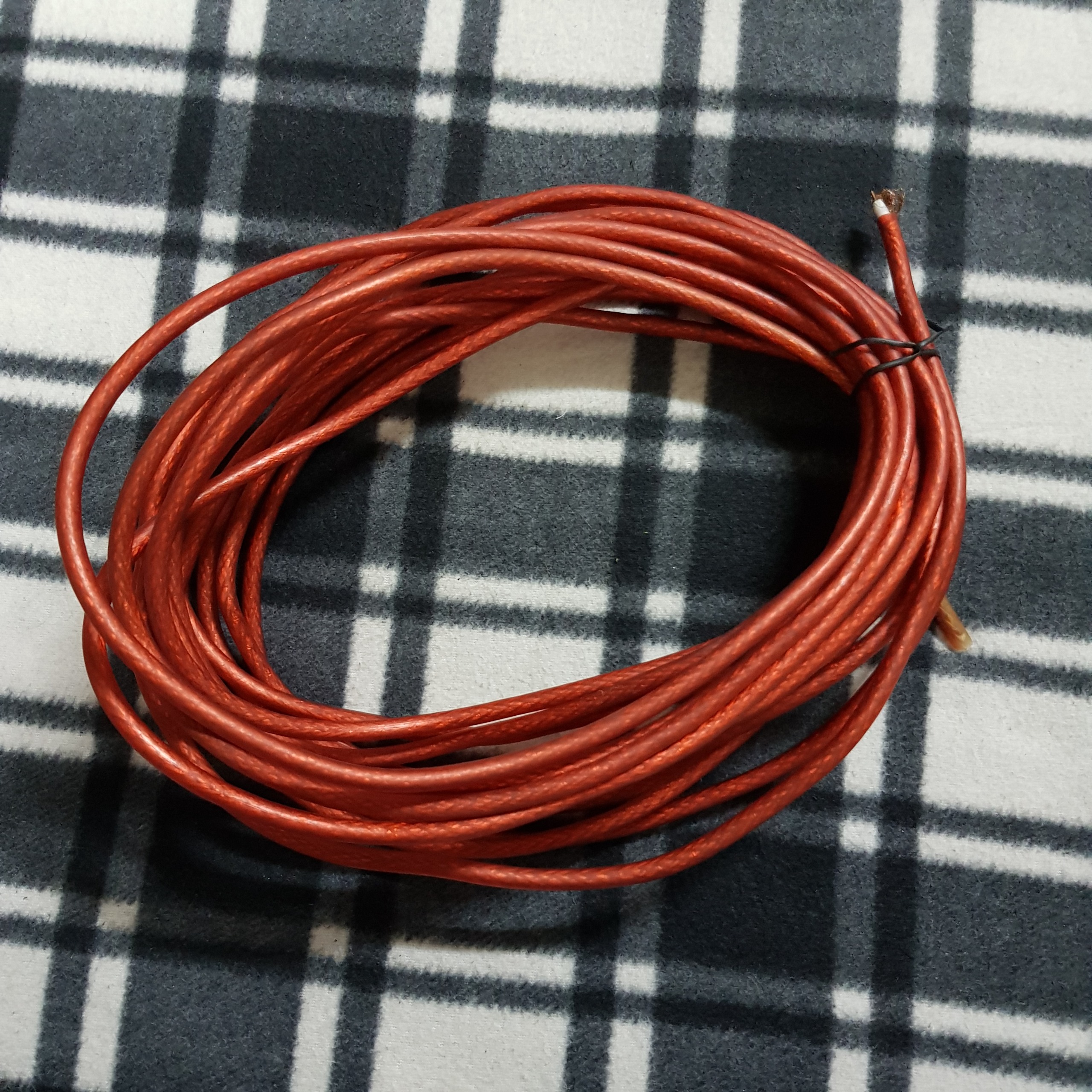 کابل آنتن (طول حدود 10 متر)