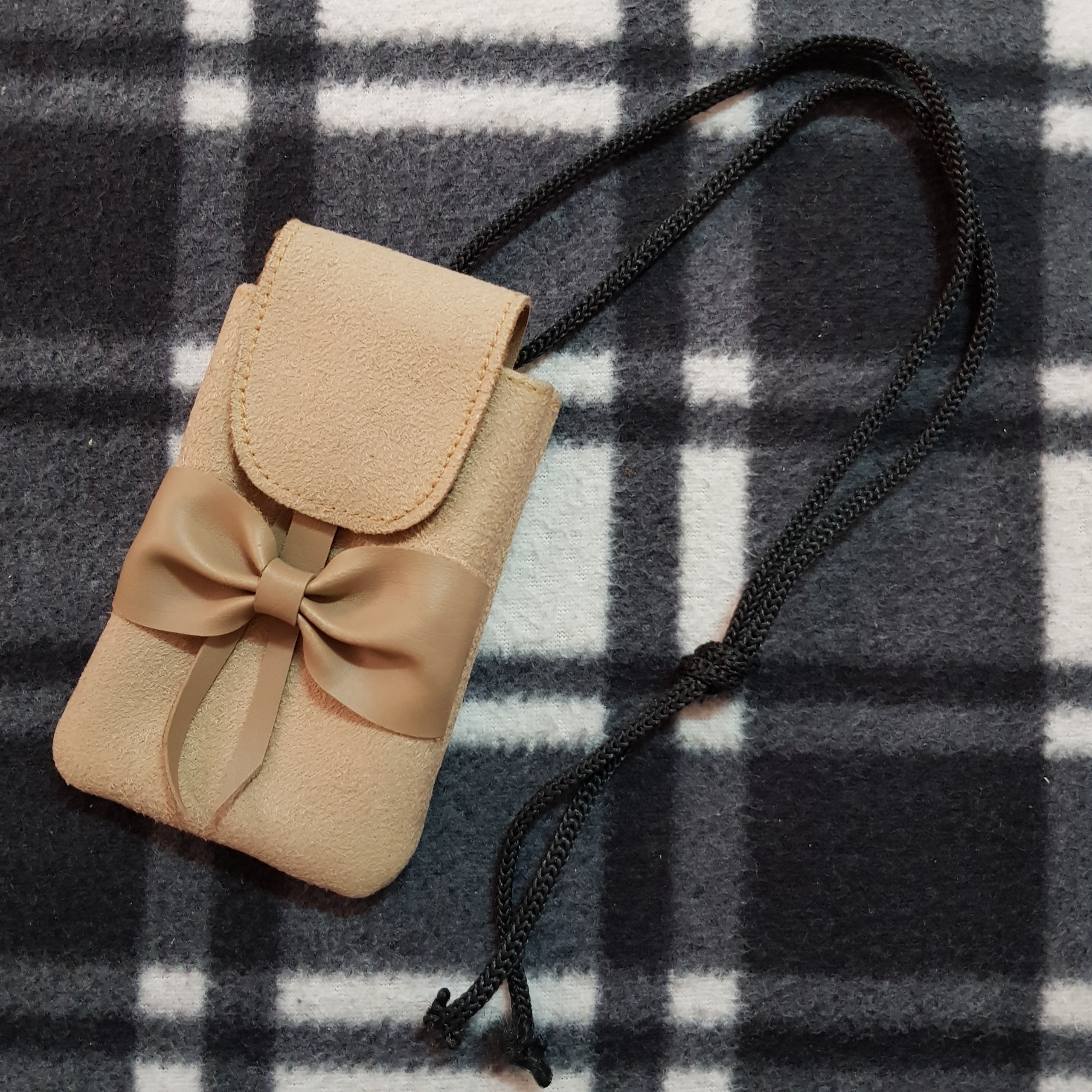 کیف گردنی - جنس جیر