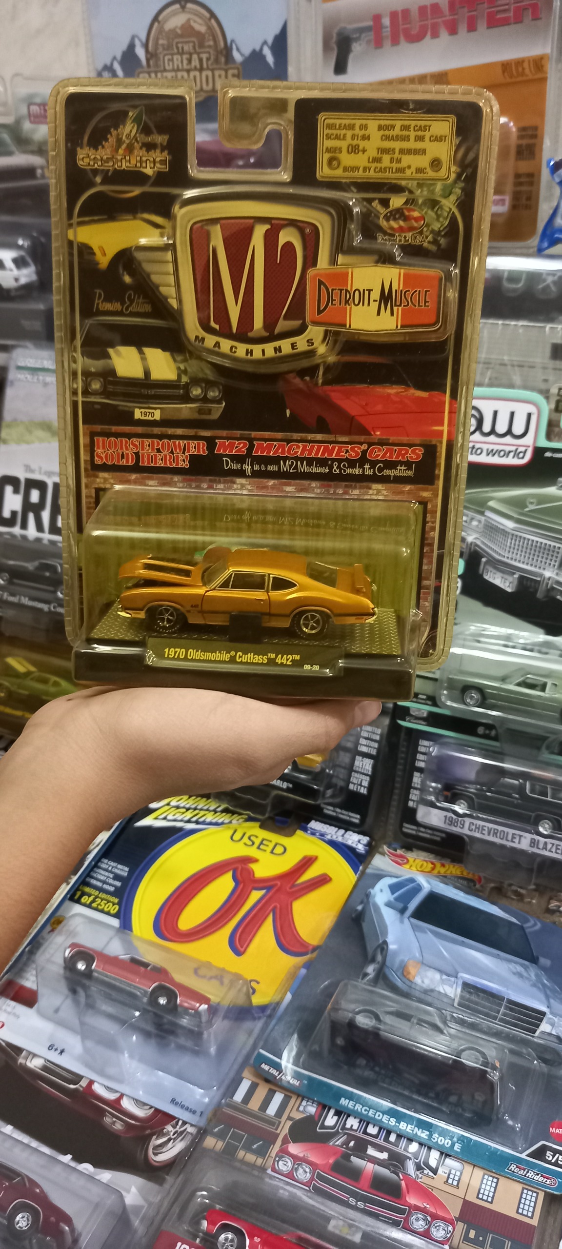 ماکت ماشین الدز موبیل ام تو اکبند