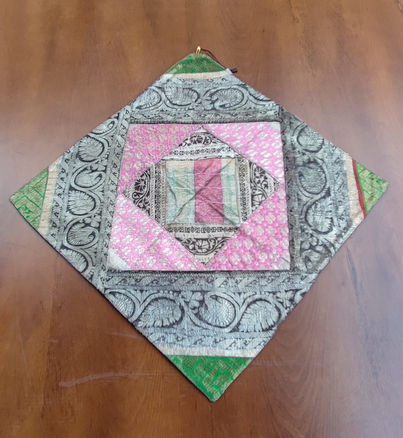 زربفت تیکه دوزی کشمیر