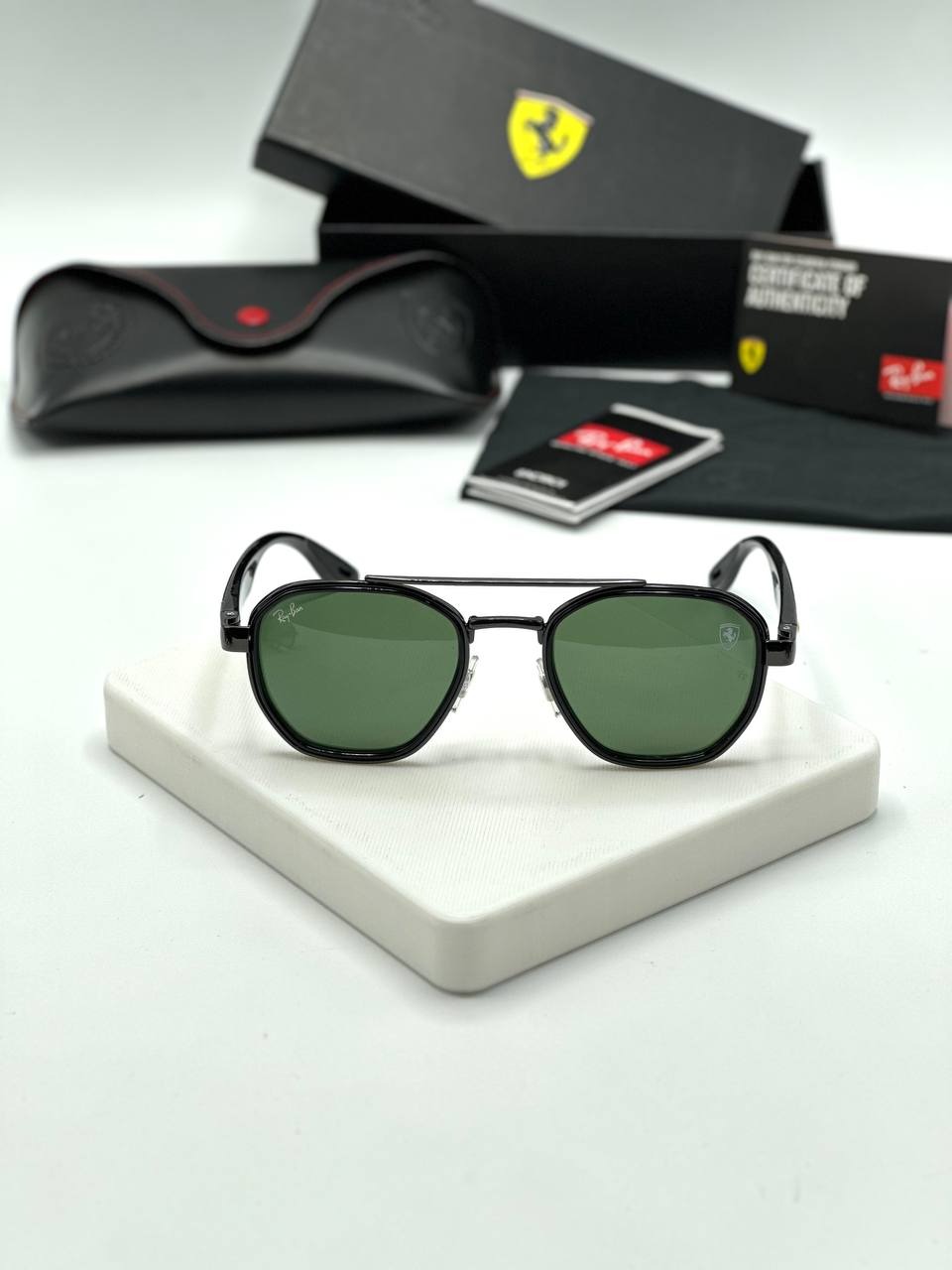 عینک آفتابی ریبن فراری مدل RB 3676 -M  RAY BAN