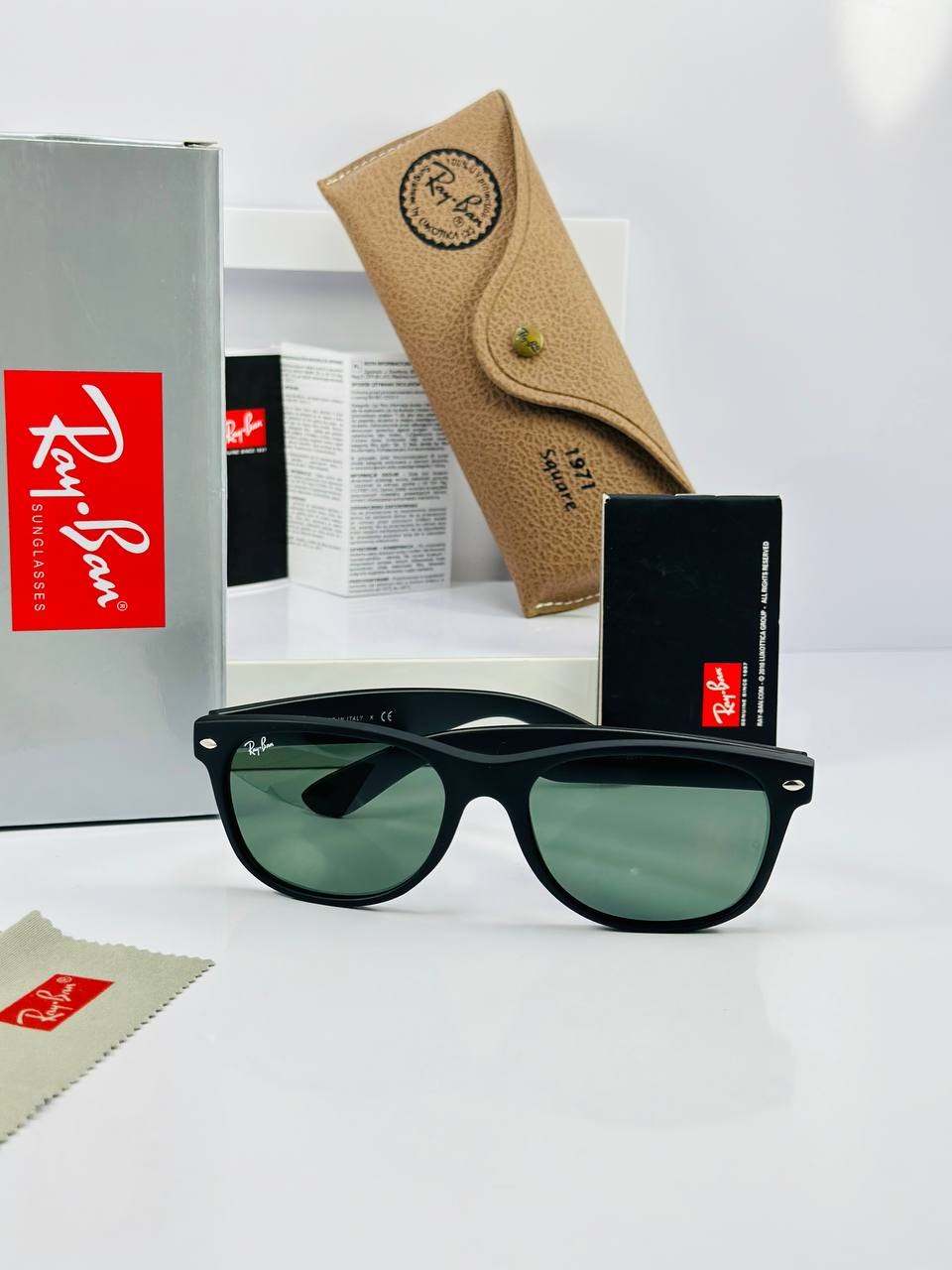 عینک ویفری ریبن مدل RB 2132 RAY BAN