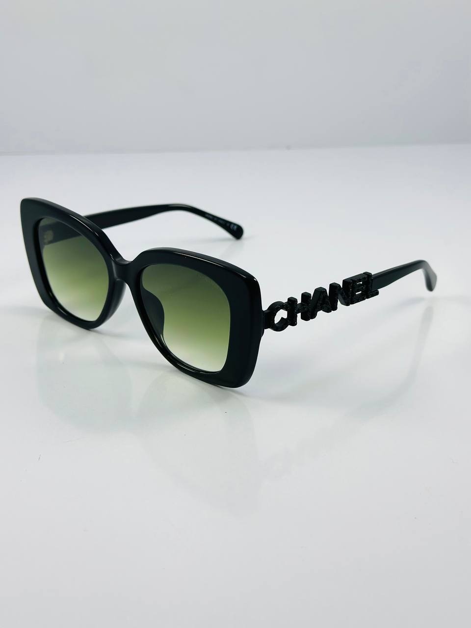  عینک آفتابی زنانه شنل مدل CHANEL  CH5422