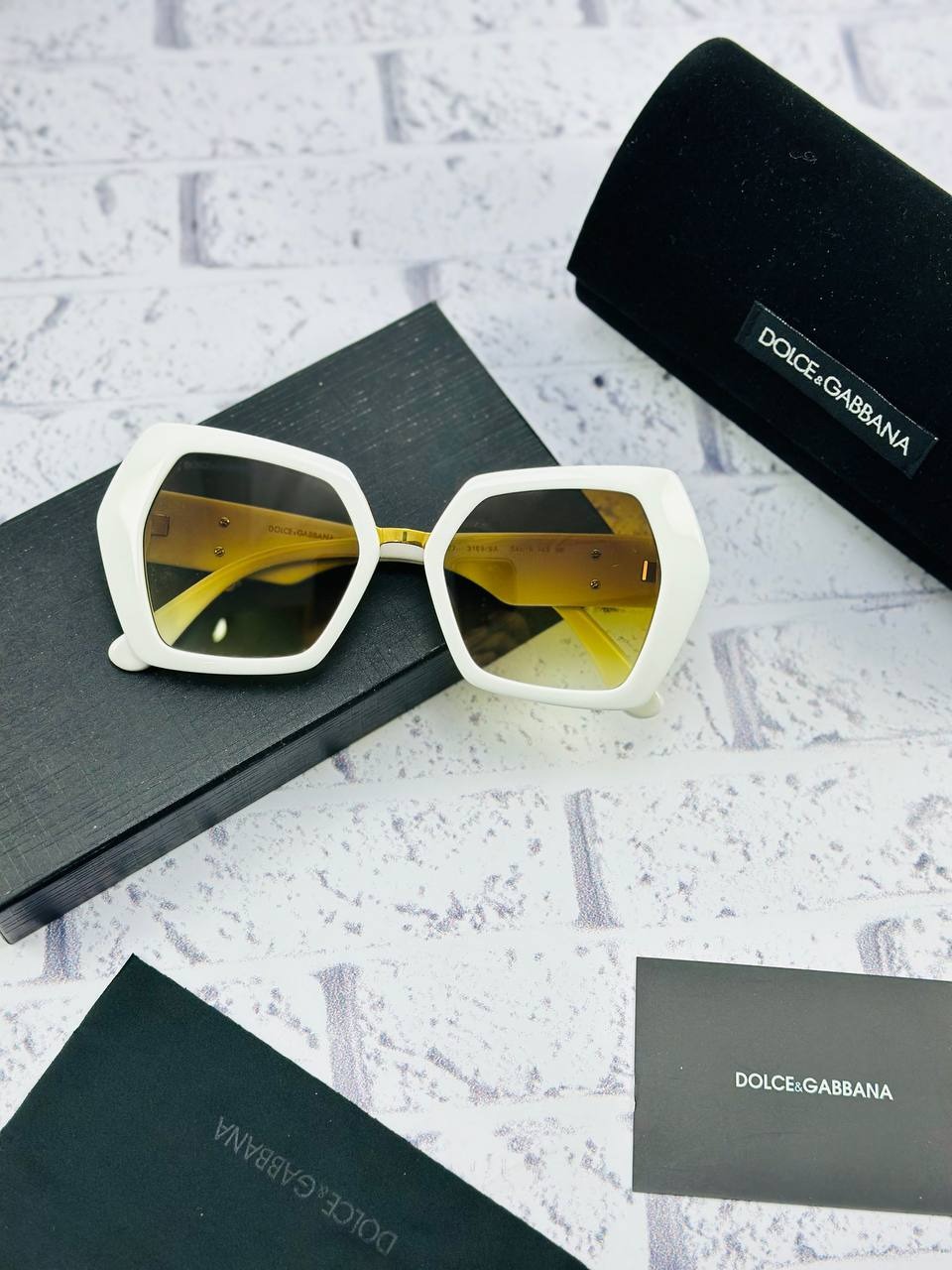 عینک دولچه گابانا مدل DOLCE GABBANA - DG4377