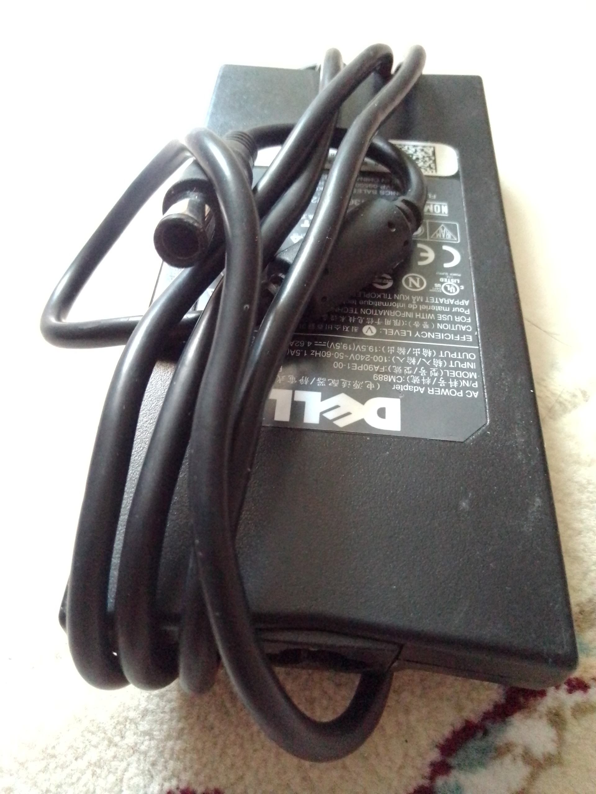 شارژر DELL مشخصات مطابق عکس