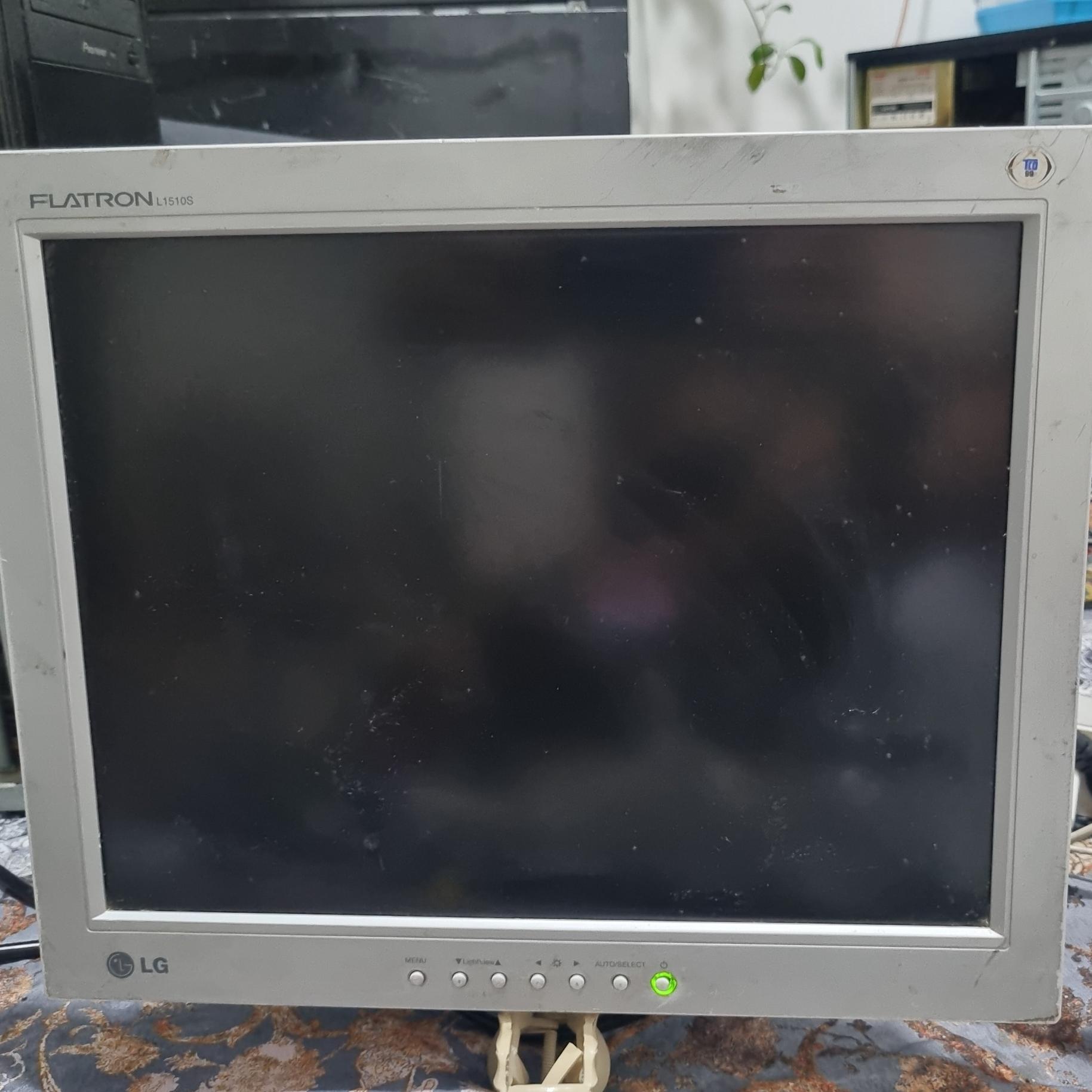 مانیتور ال جیLGمدل Flatiron,l1510s