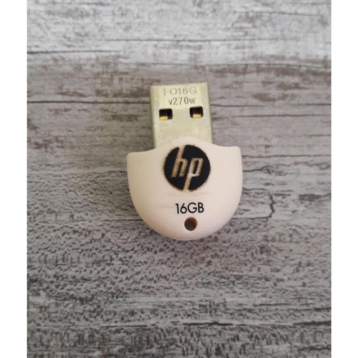 فلش 16 گیگ HP با چارلی چاپلین