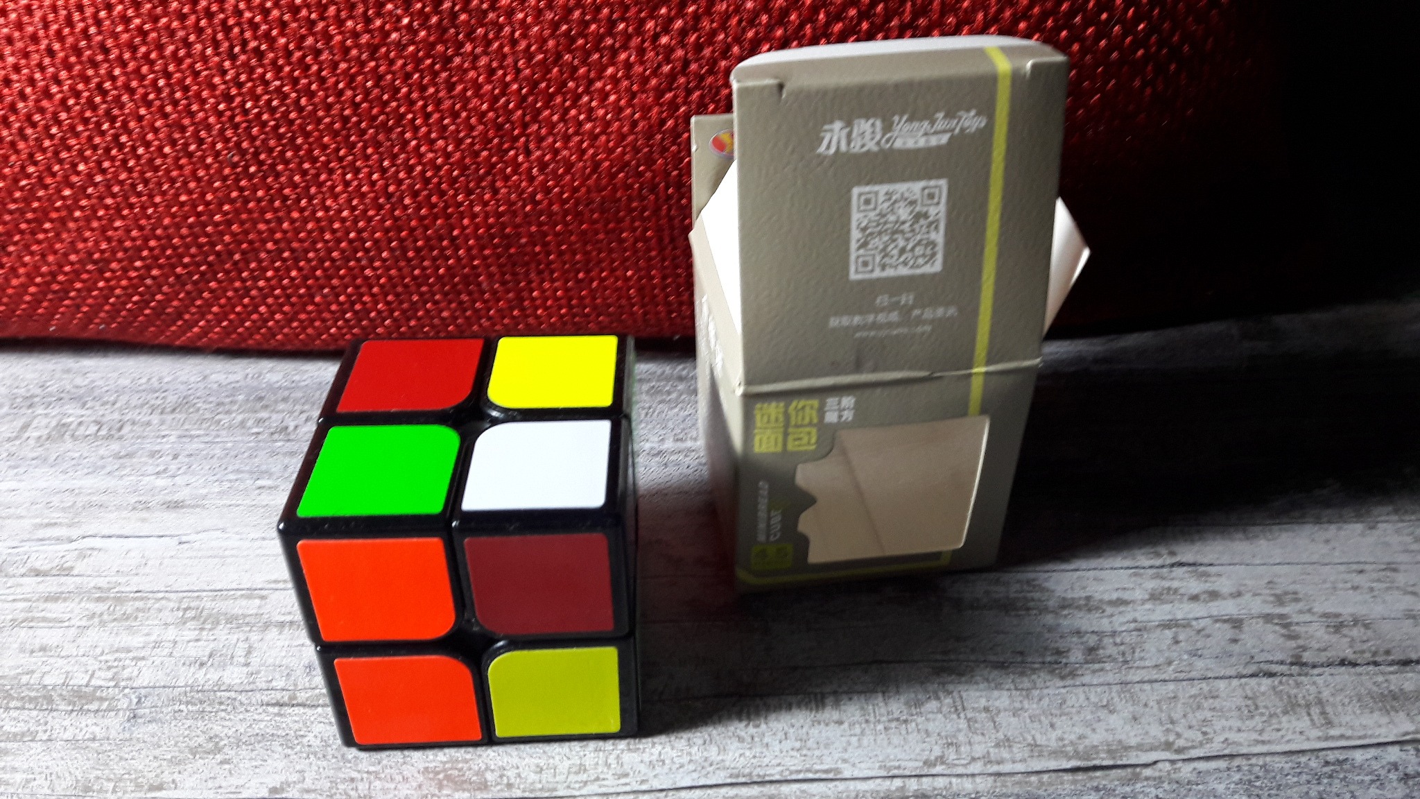 مکعب روبیک 2X2