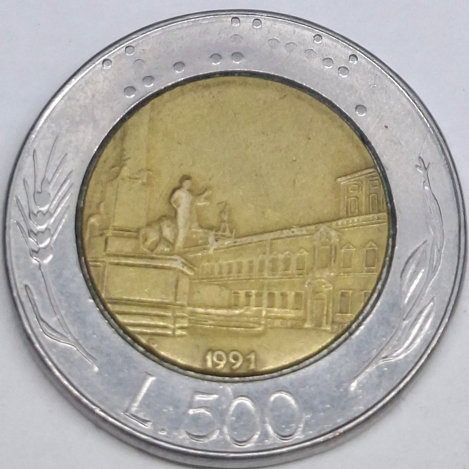 سکه 500 لیر ایتالیا