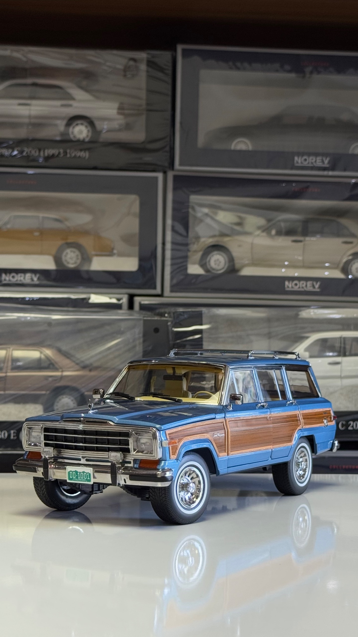 Jeep Grand Wagoneer 1989