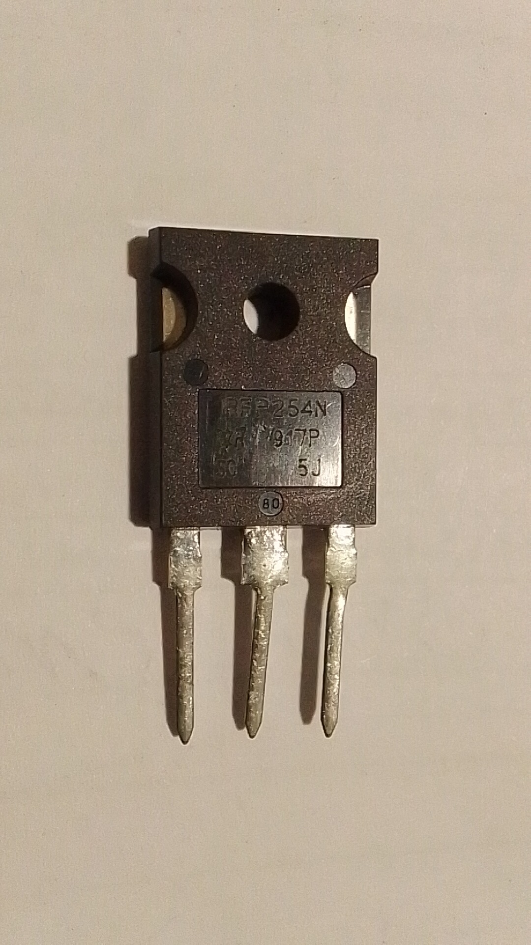 ماسفت. IRFP254N
