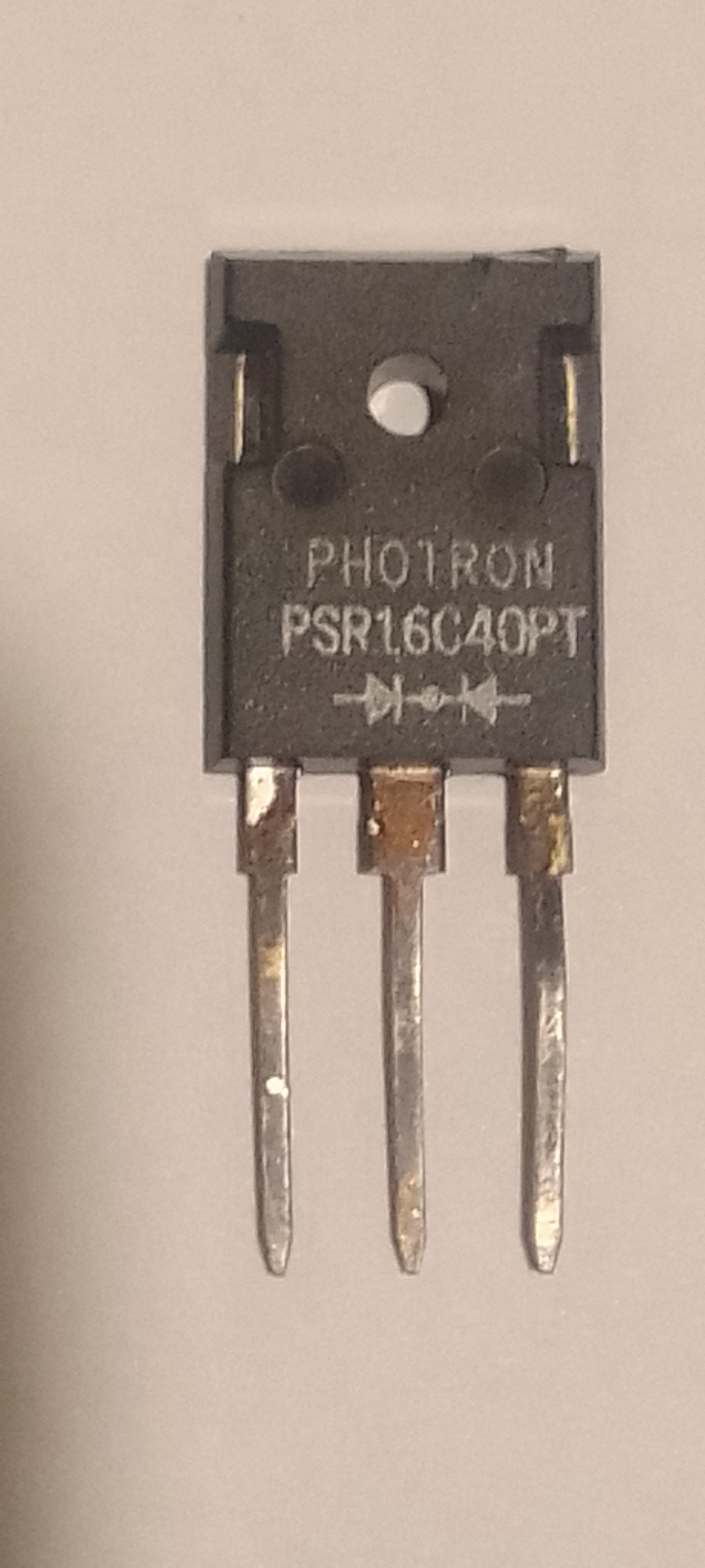 دیود شاتکی.        PSR16C40PT