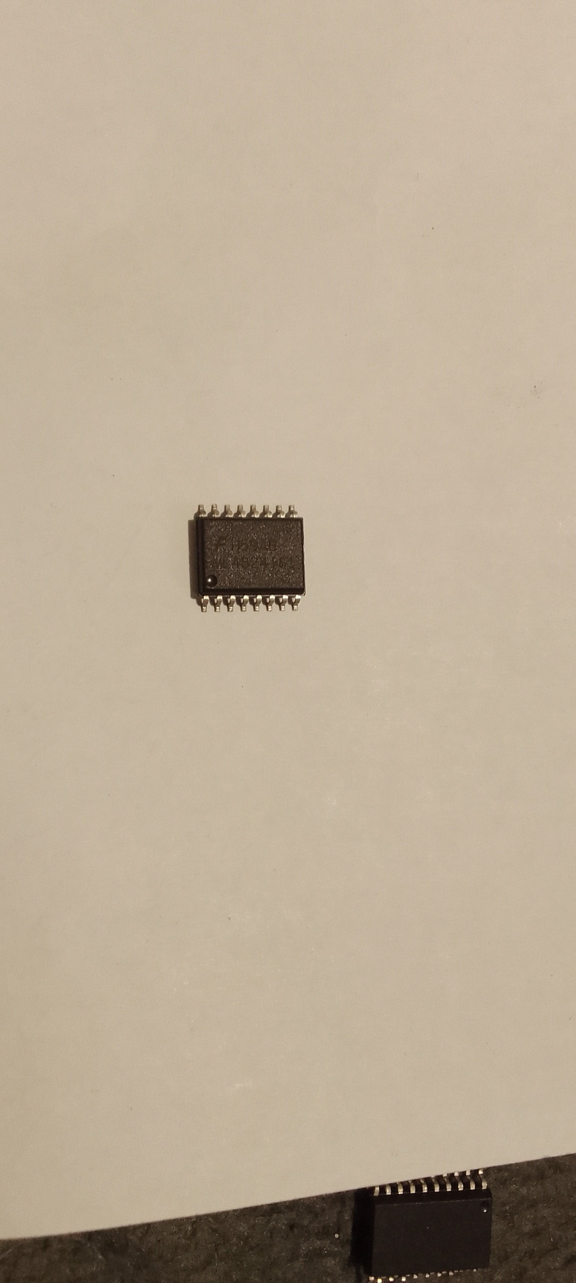 آی سی ML4824-ISI-CSI