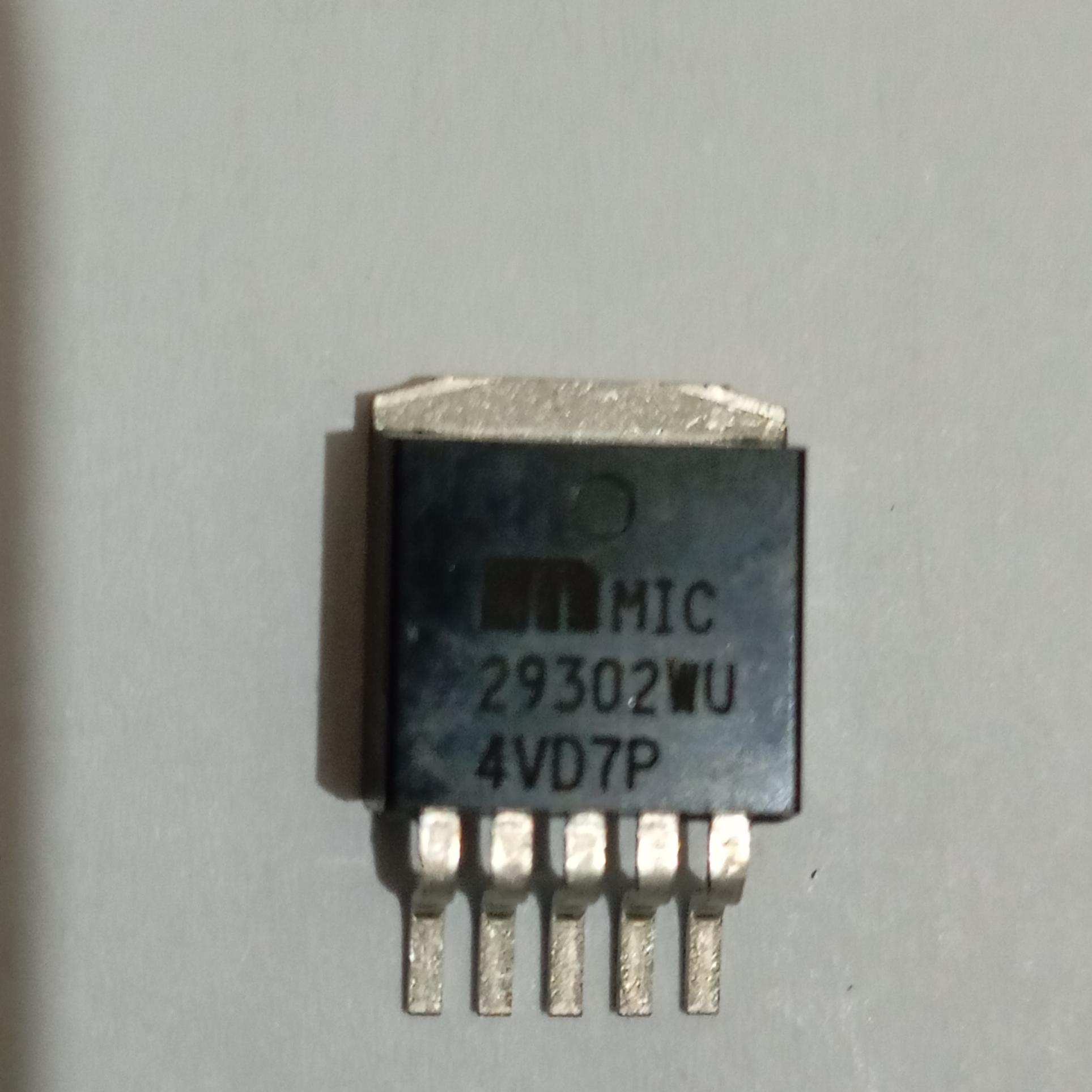 رگولاتور    MIC29302WU