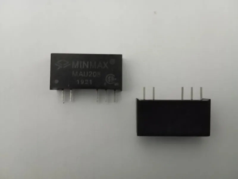 مبدل DC-DC MAU208