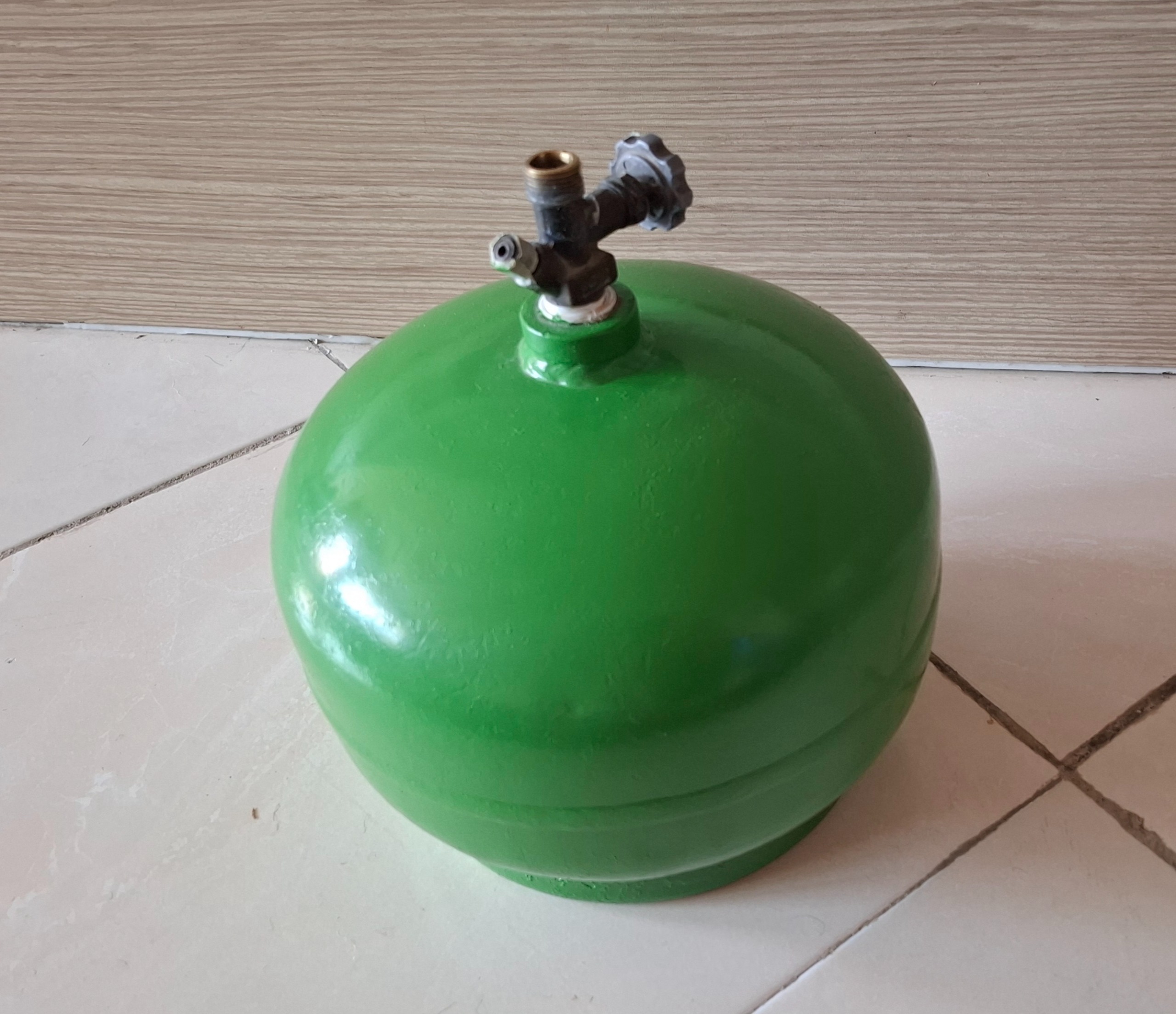 کپسول پیک نیک گازی دستی سه کیلویی