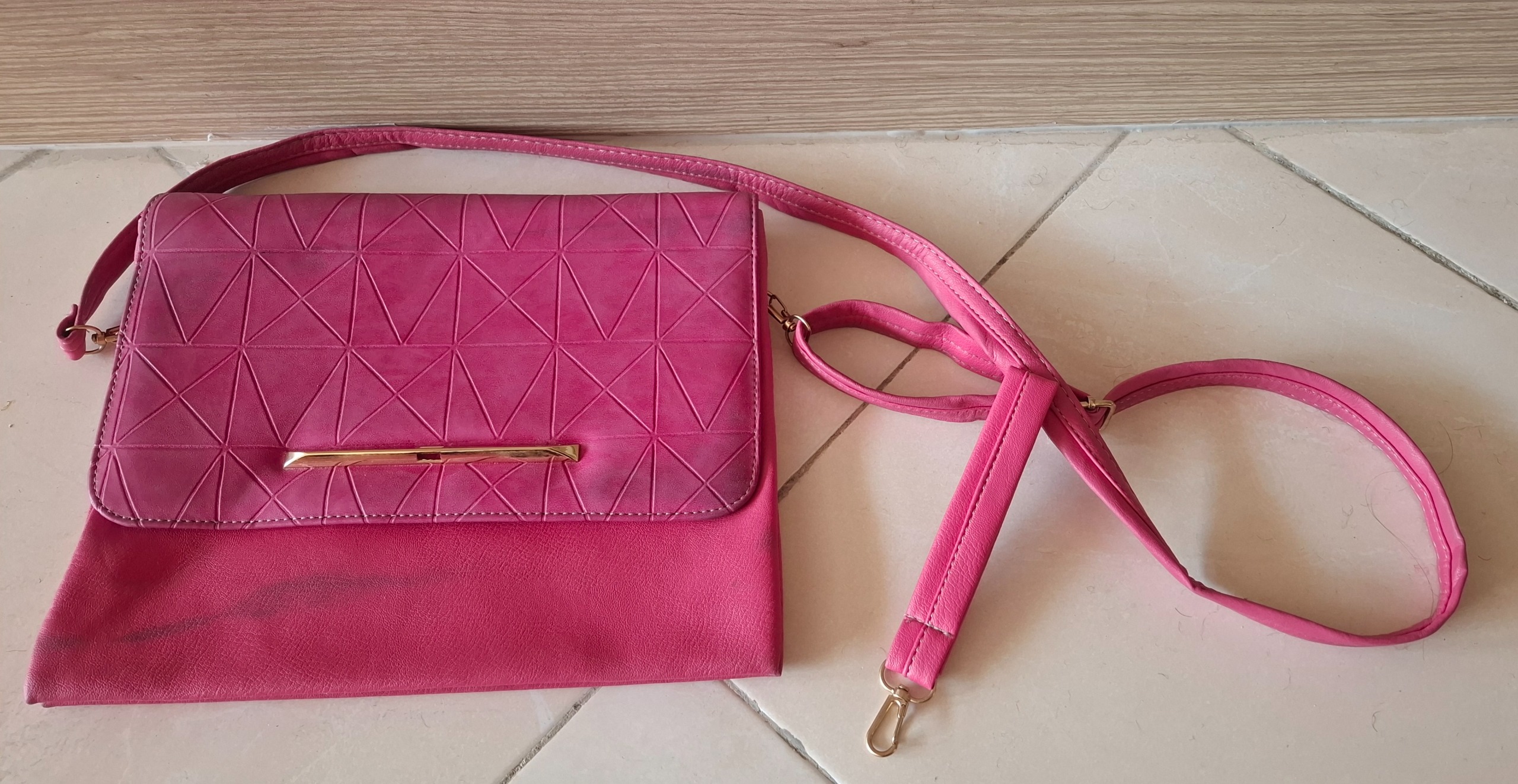 کیف خارجی صورتی همراه جاکلیدی