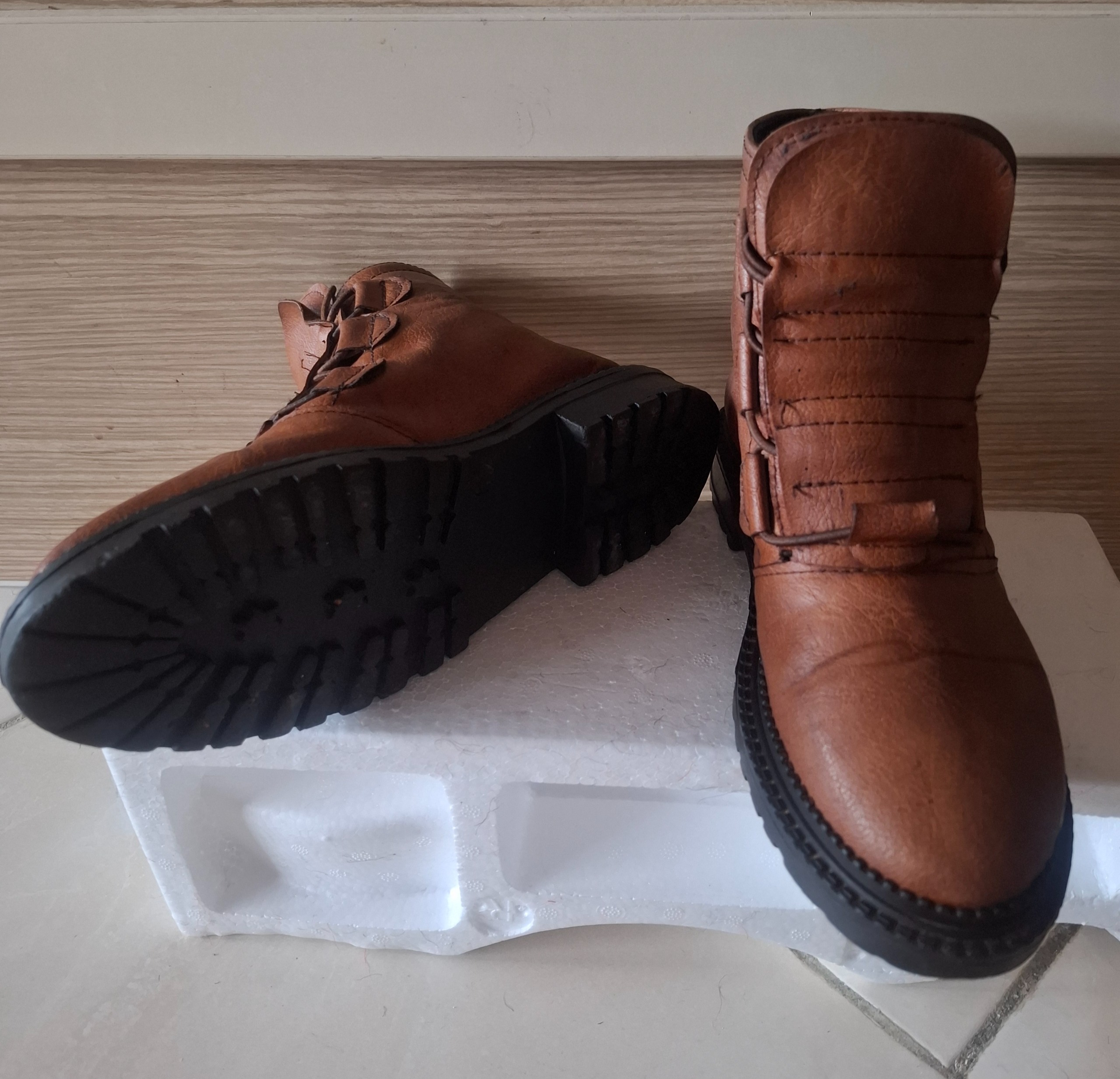 نیم بوت زنانه مدل پاییزان، سایز 37