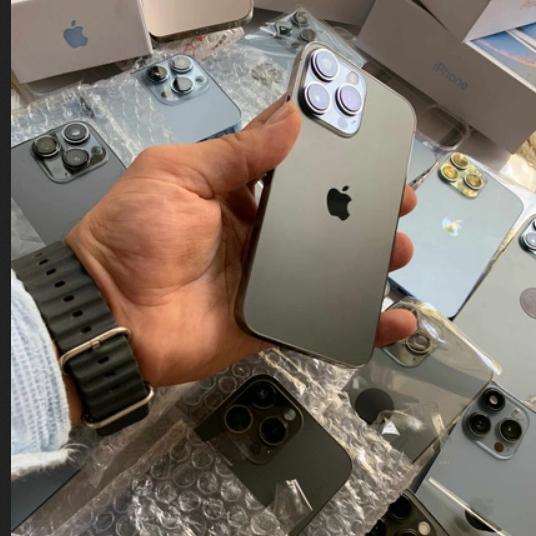 قاب XR در قالب 13 پرو