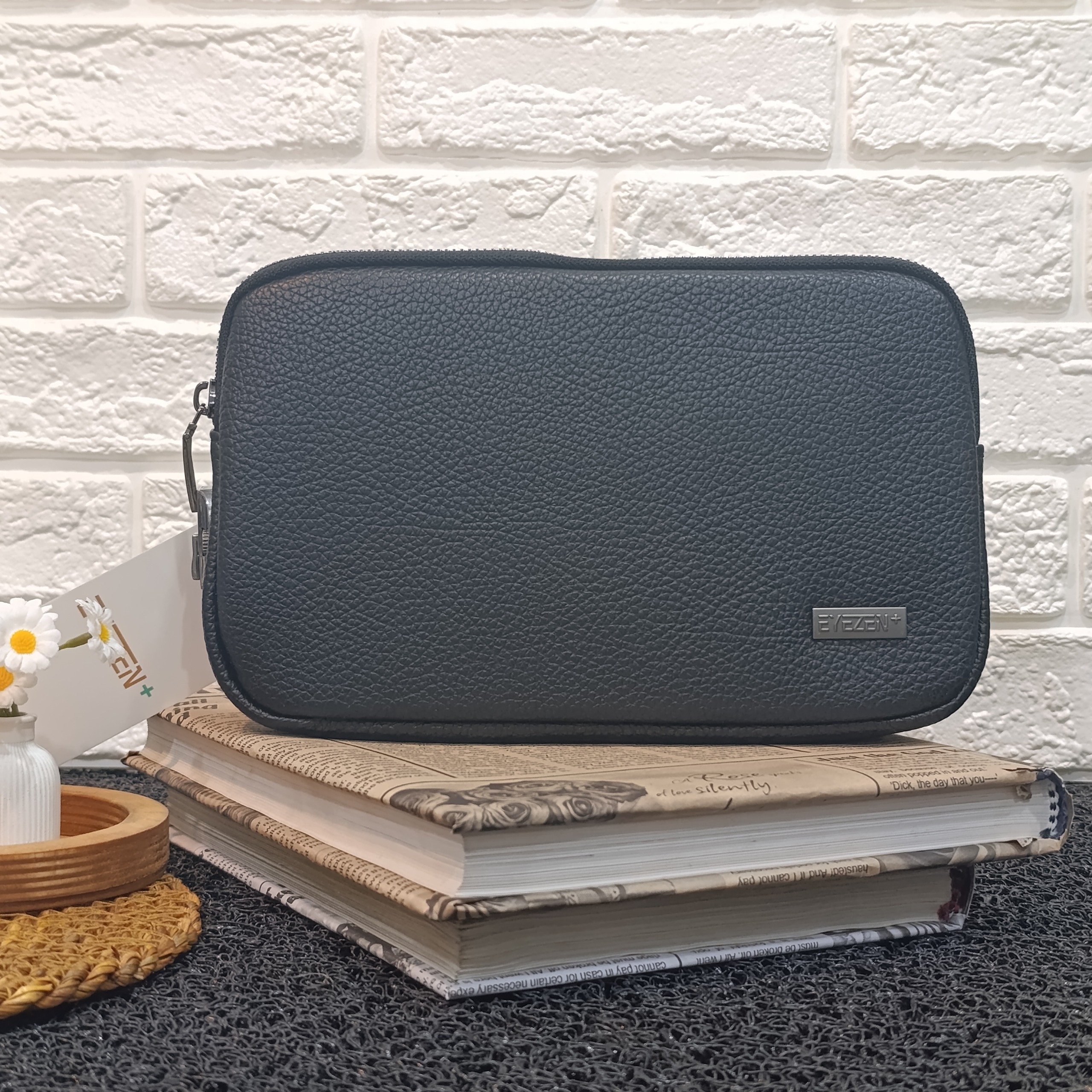 کیف مدارک چرم ایزن