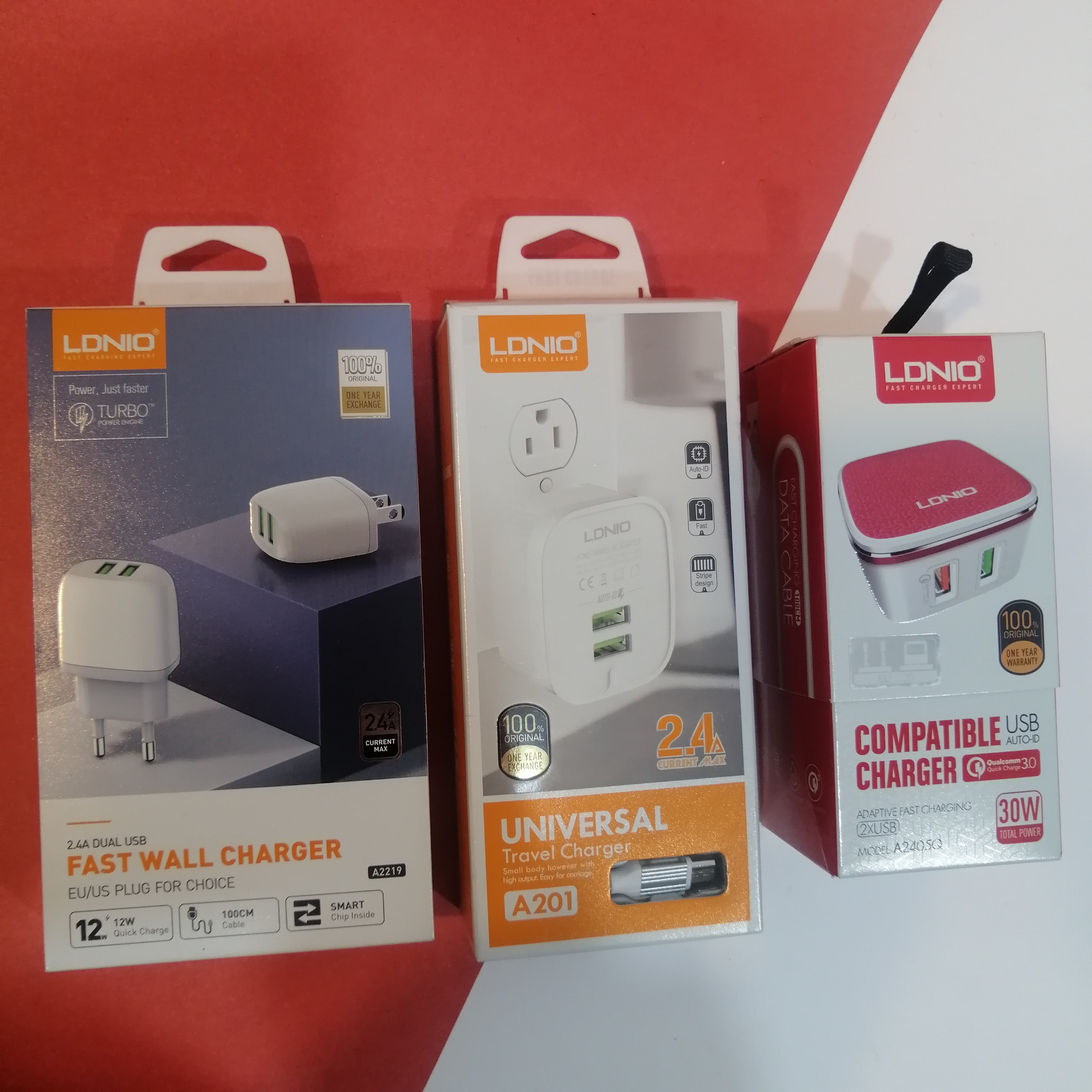 3 عدد شارژر ایفون و اندروید الدینیو (قیمت همکار)