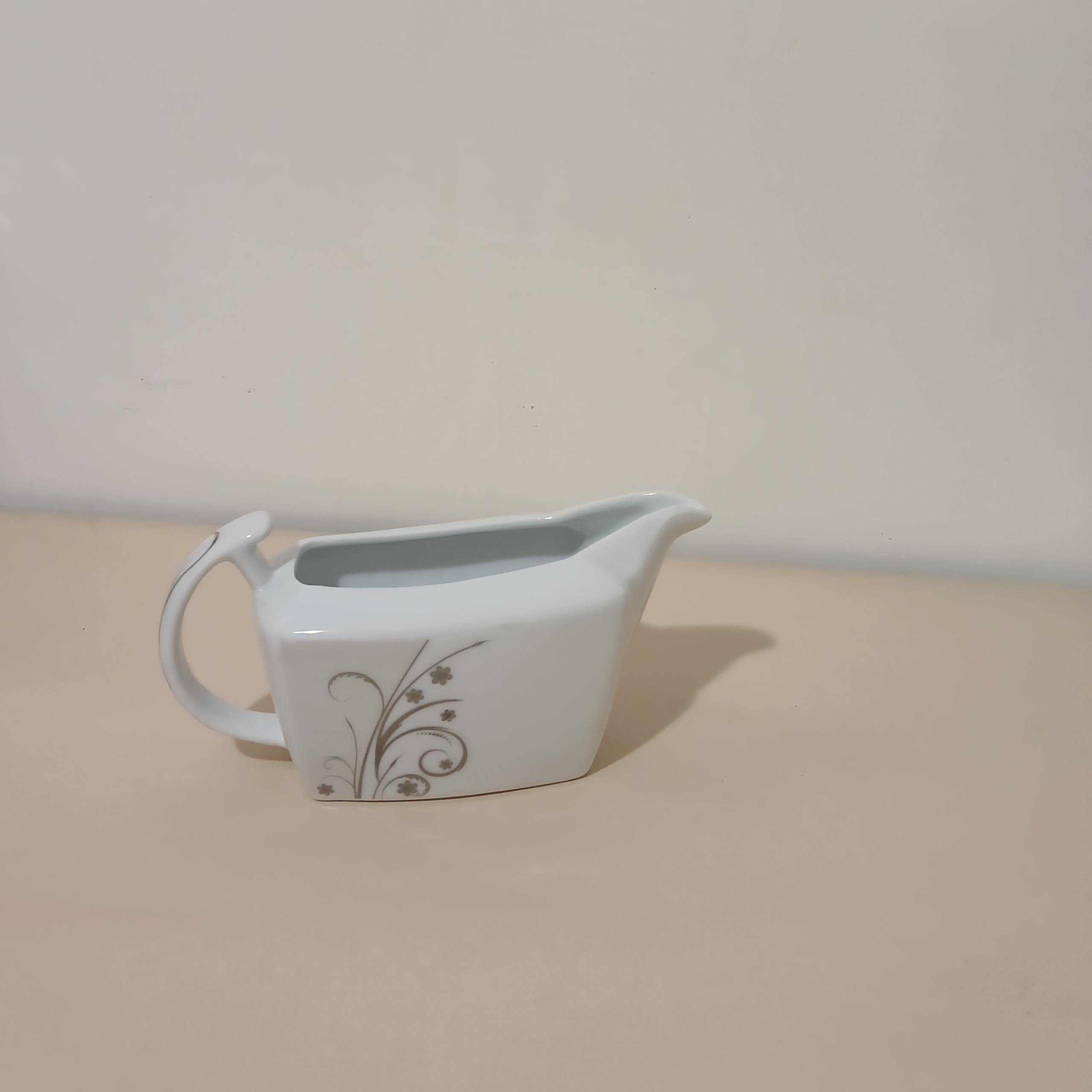 سس خوری چینی تقدیس