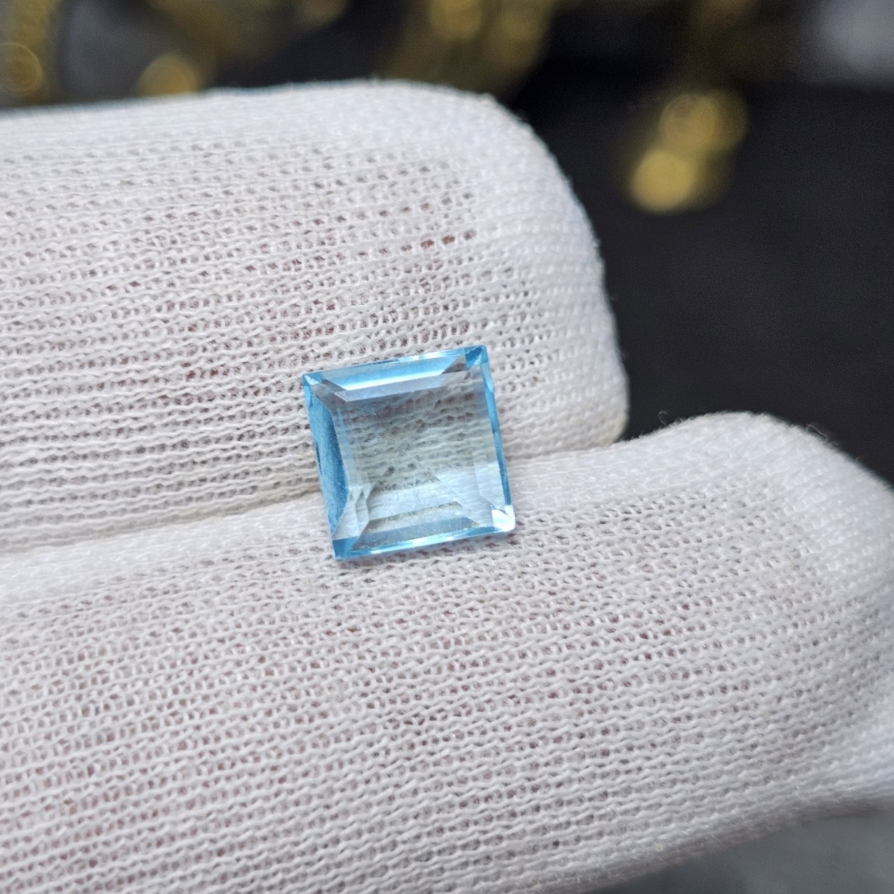 نگین سنگ بلو توپاز معدنی سویسی 36453