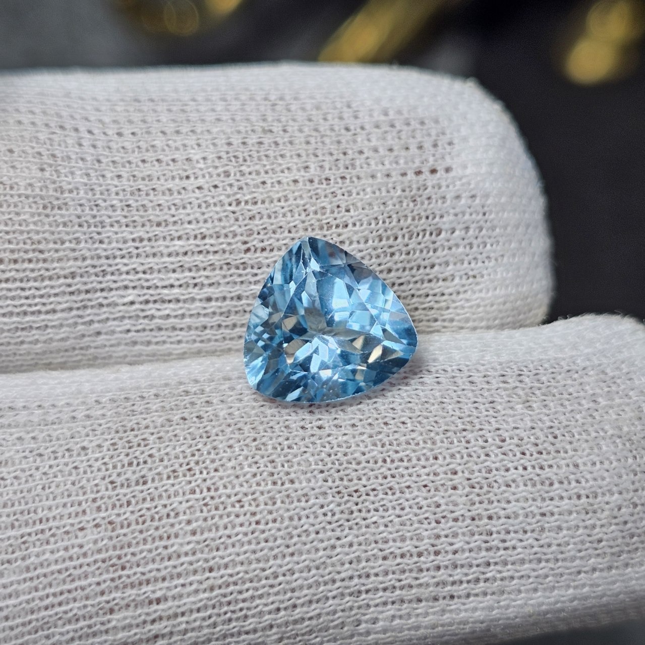 نگین سنگ بلو توپاز معدنی سویسی 36452