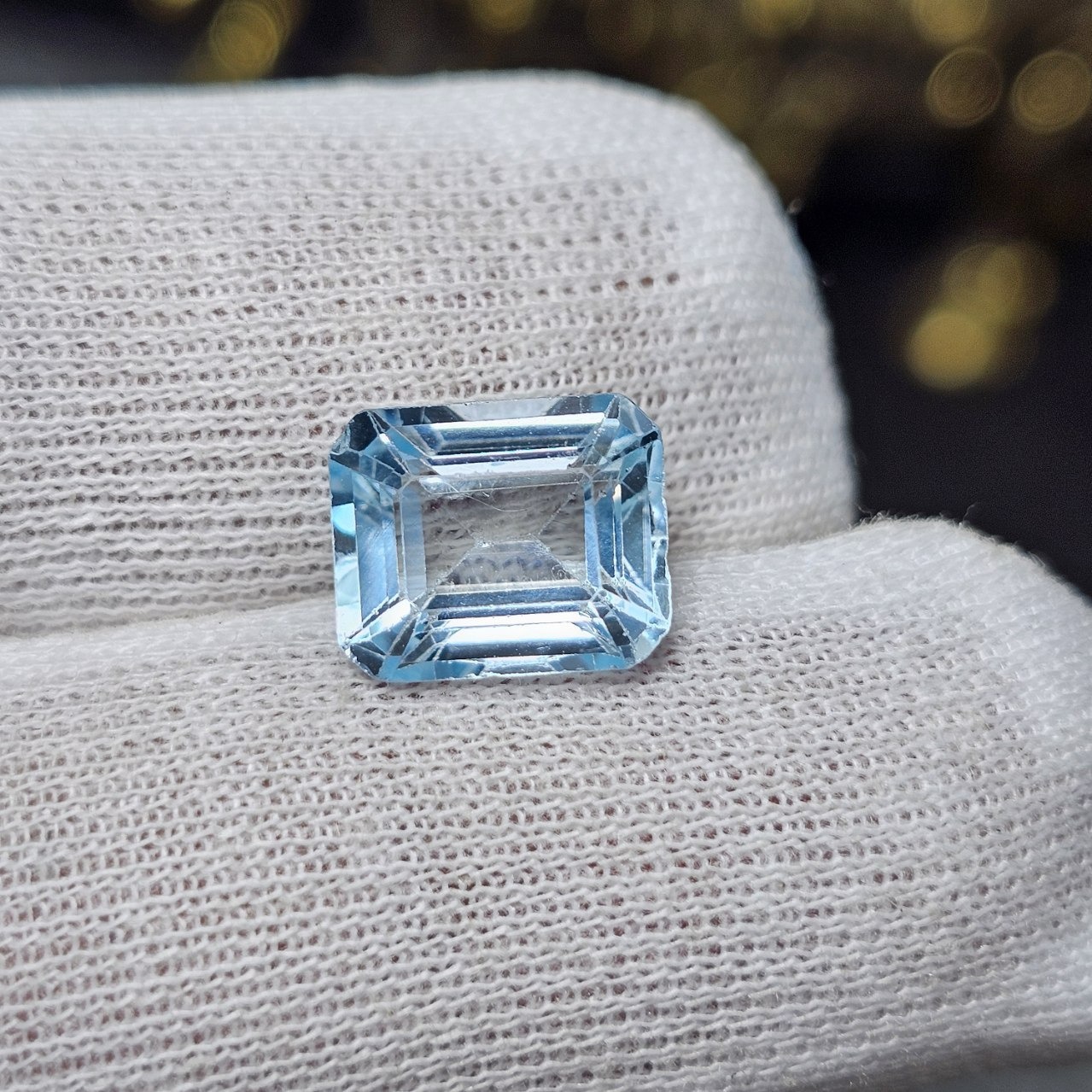 نگین سنگ توپاز بلو اسکای معدنی سویسی 36450