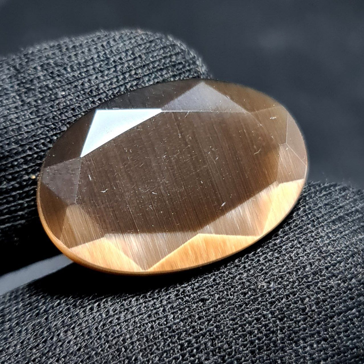 نگین درشت چشم گربه با تراش اوال فست 30775