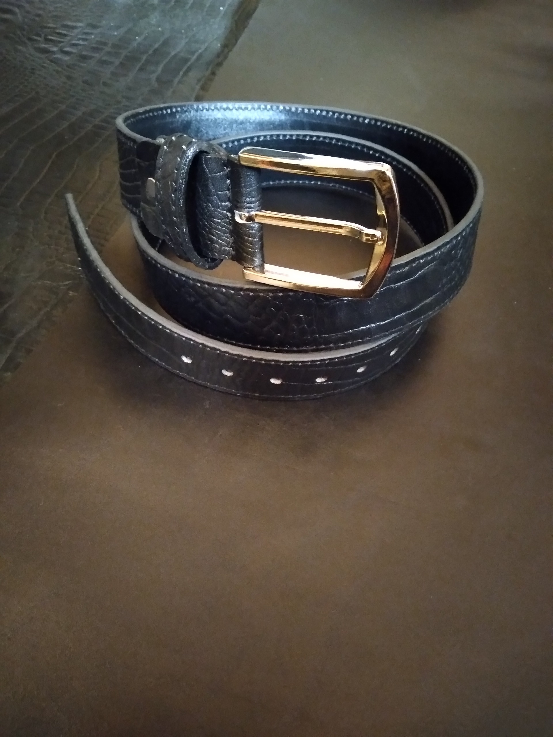 کمربند مردانه  چرم طبیعی طرح کروکدیلی