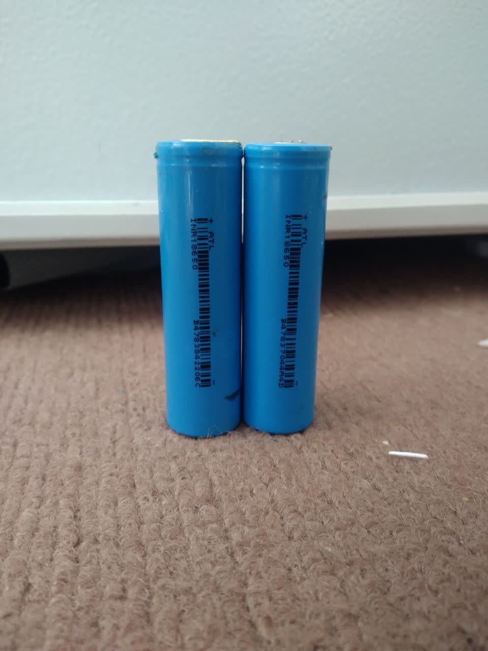 2عدد باتری 18650 استوک