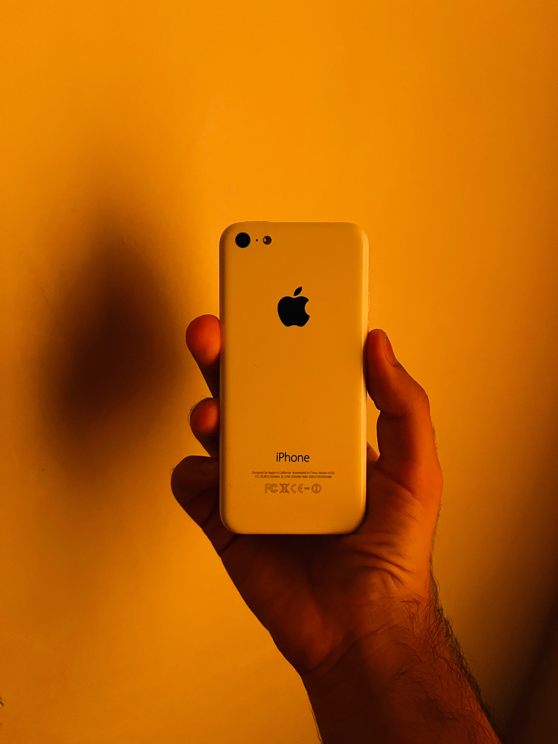 گوشی آیفون مدل 5c