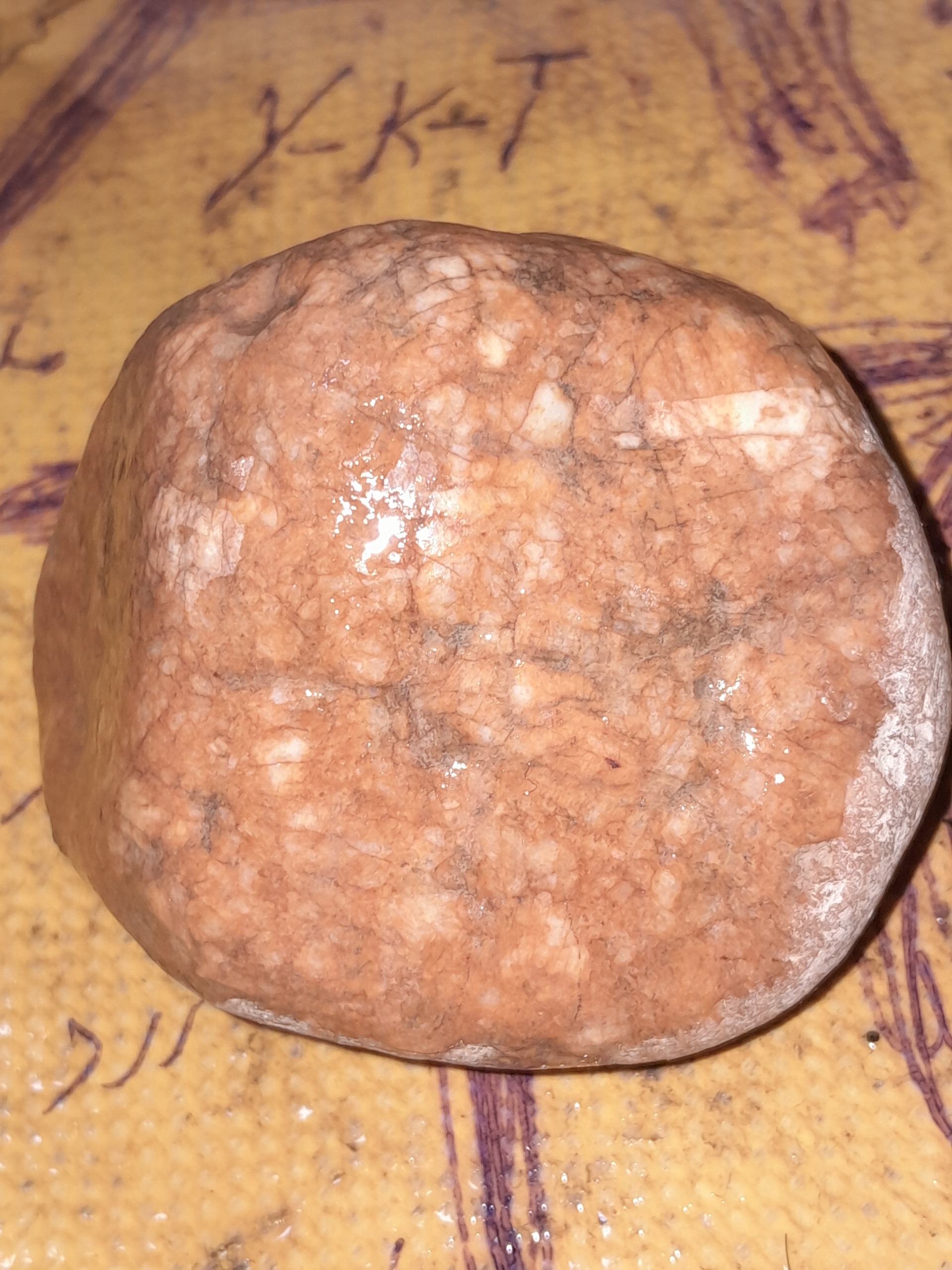 سنگ قیمتی مدل رودونیتی