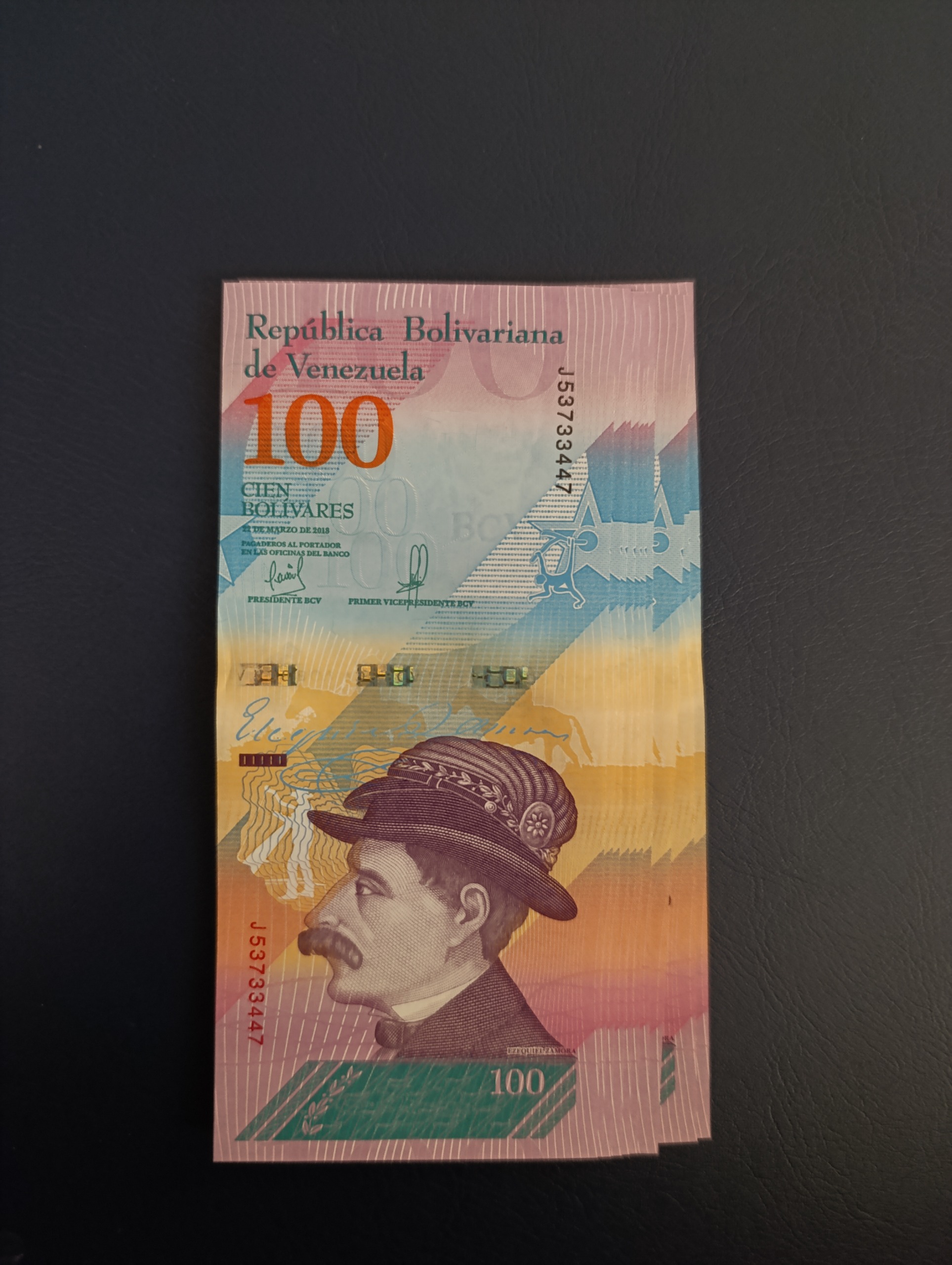 100 بولیوار ونزوئلا