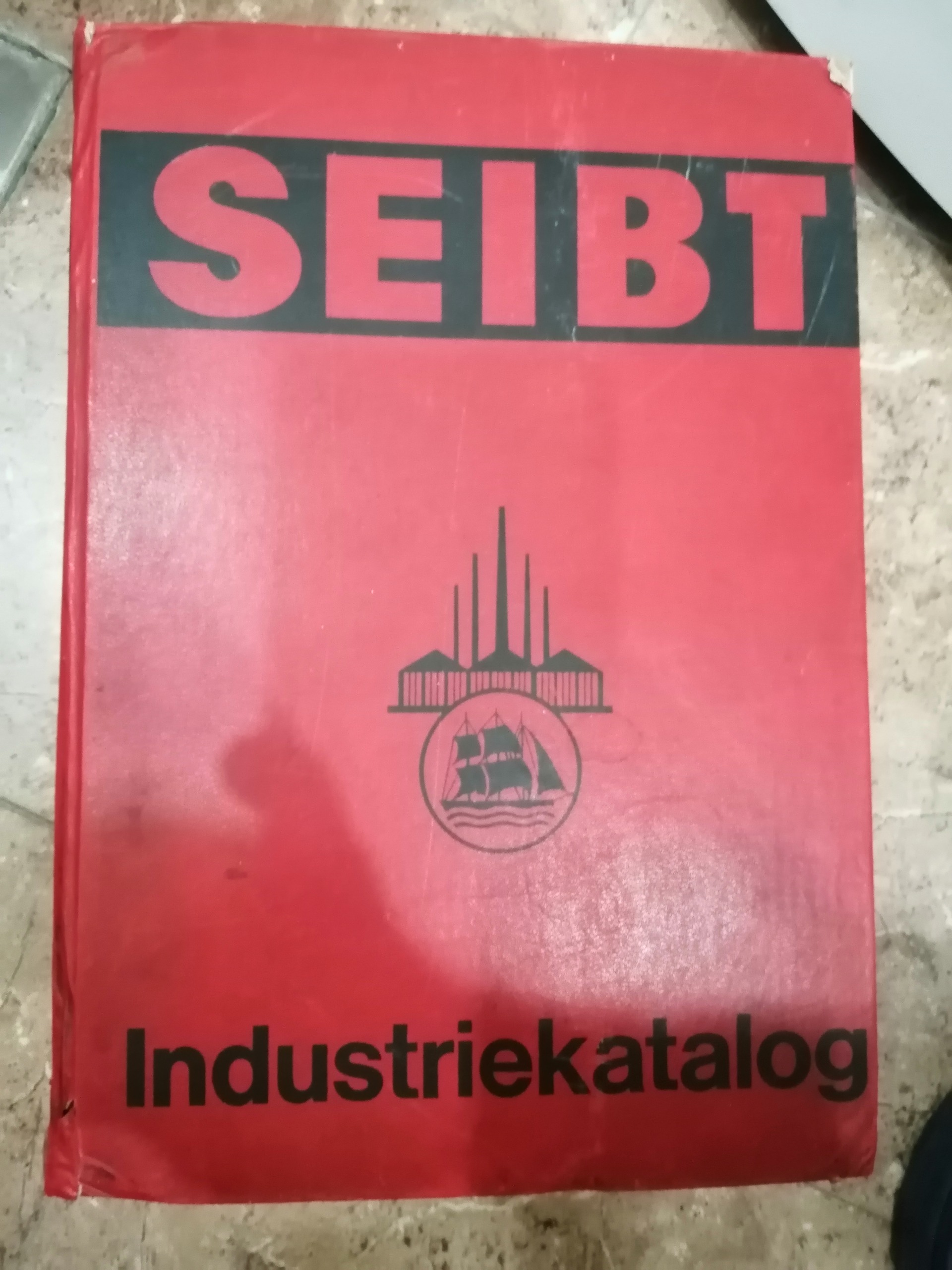 کتاب قدیمی نمایشگاه هانوفر 1968