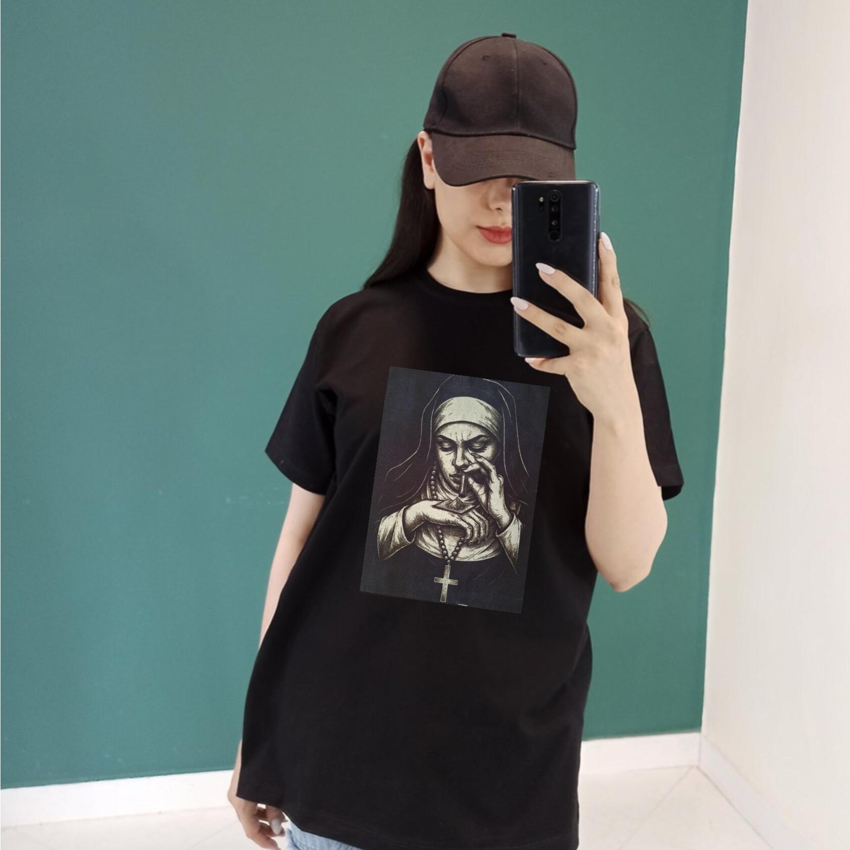 تیشرت با طرح دلخواه