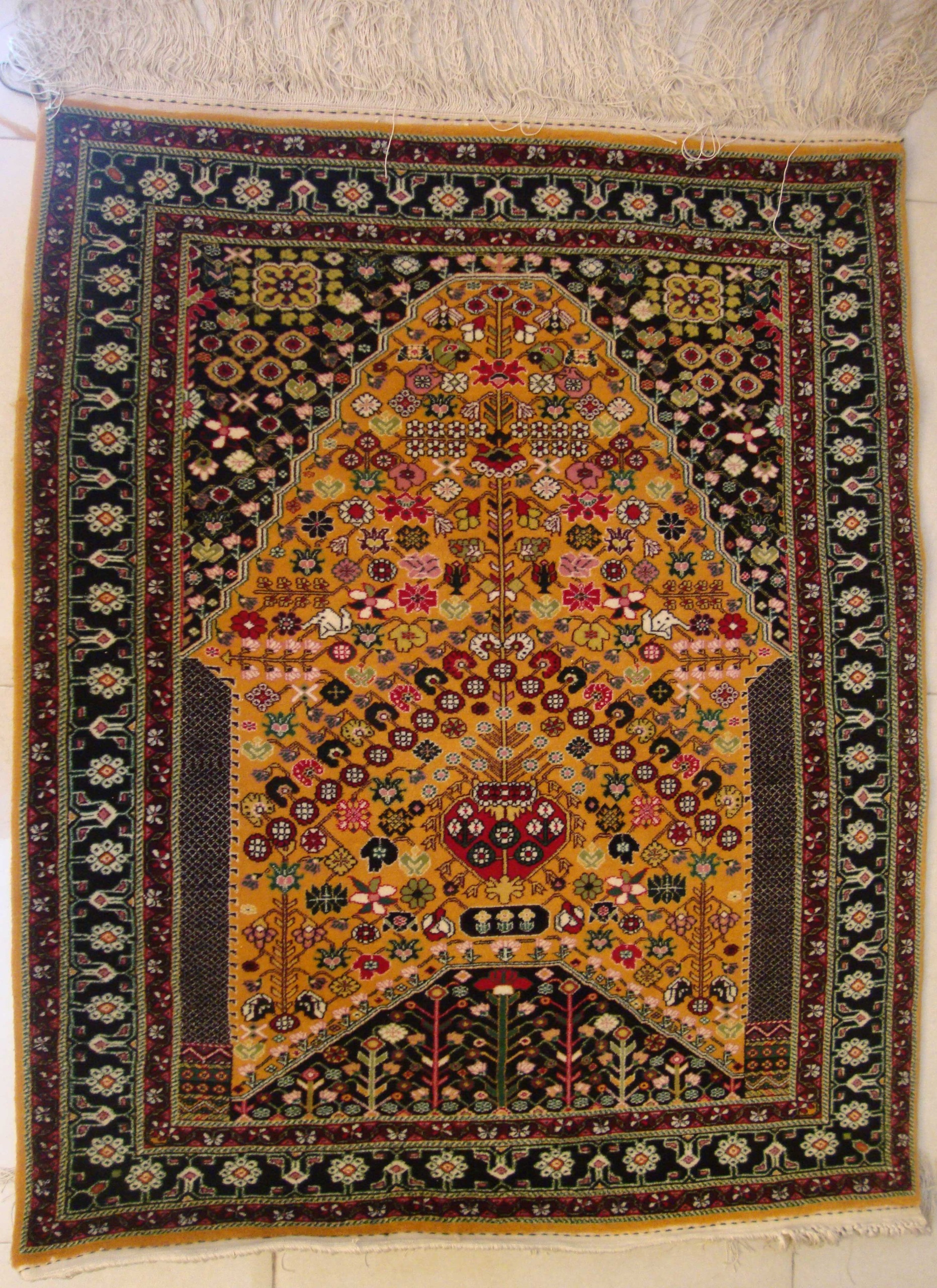 قالیچه یک سر ناظم