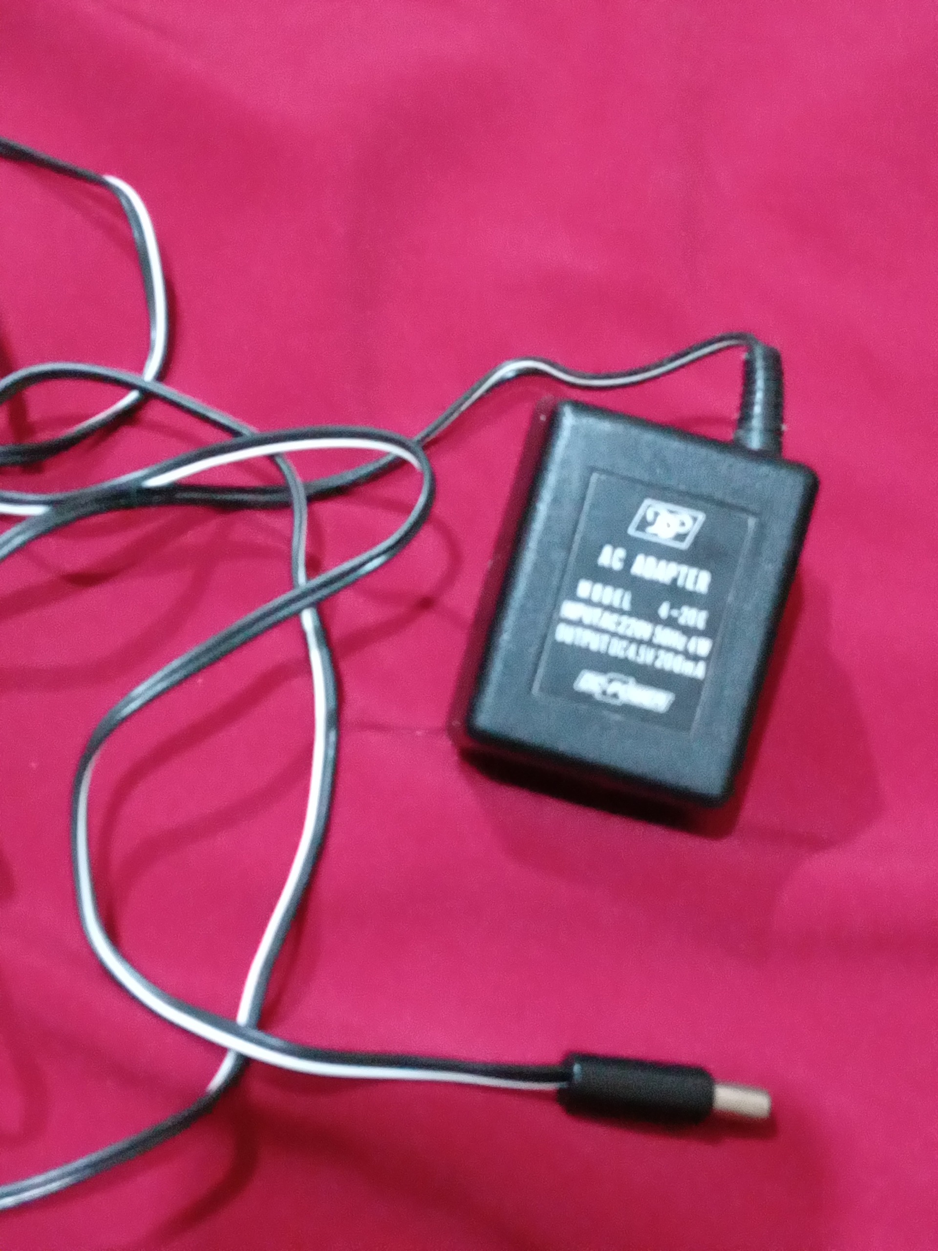 آداپتور کمیاب 4ولتی 200ملی آمپر Dc_POWER