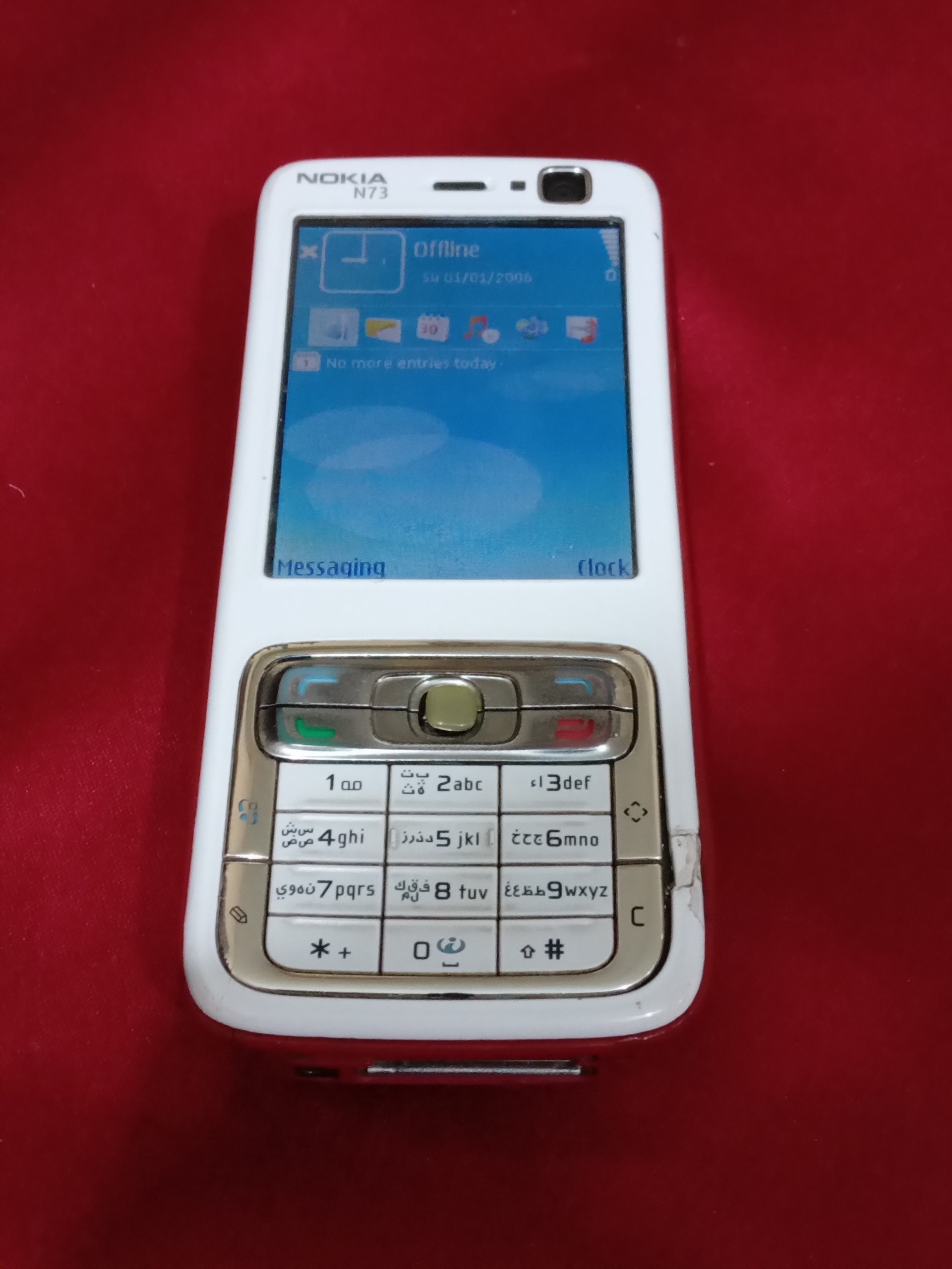 گوشی نوکیا N73 توضیحات داره