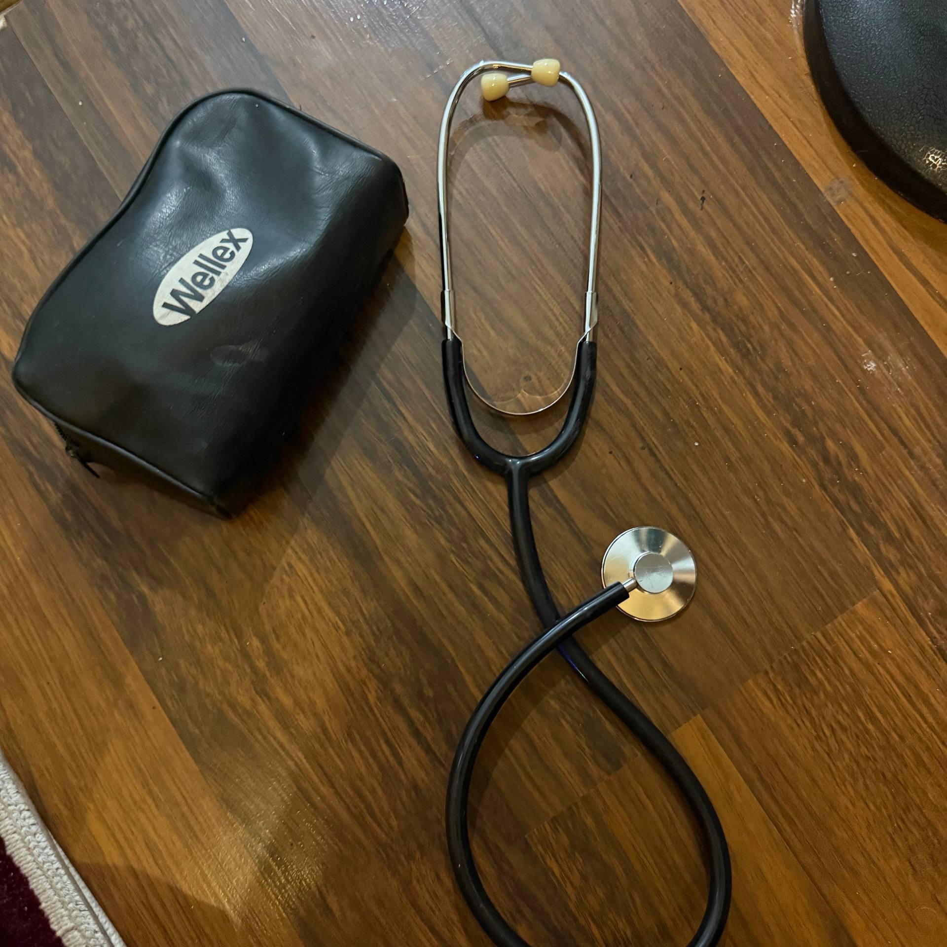 گوشی پزشکی اورجینال قدیمی