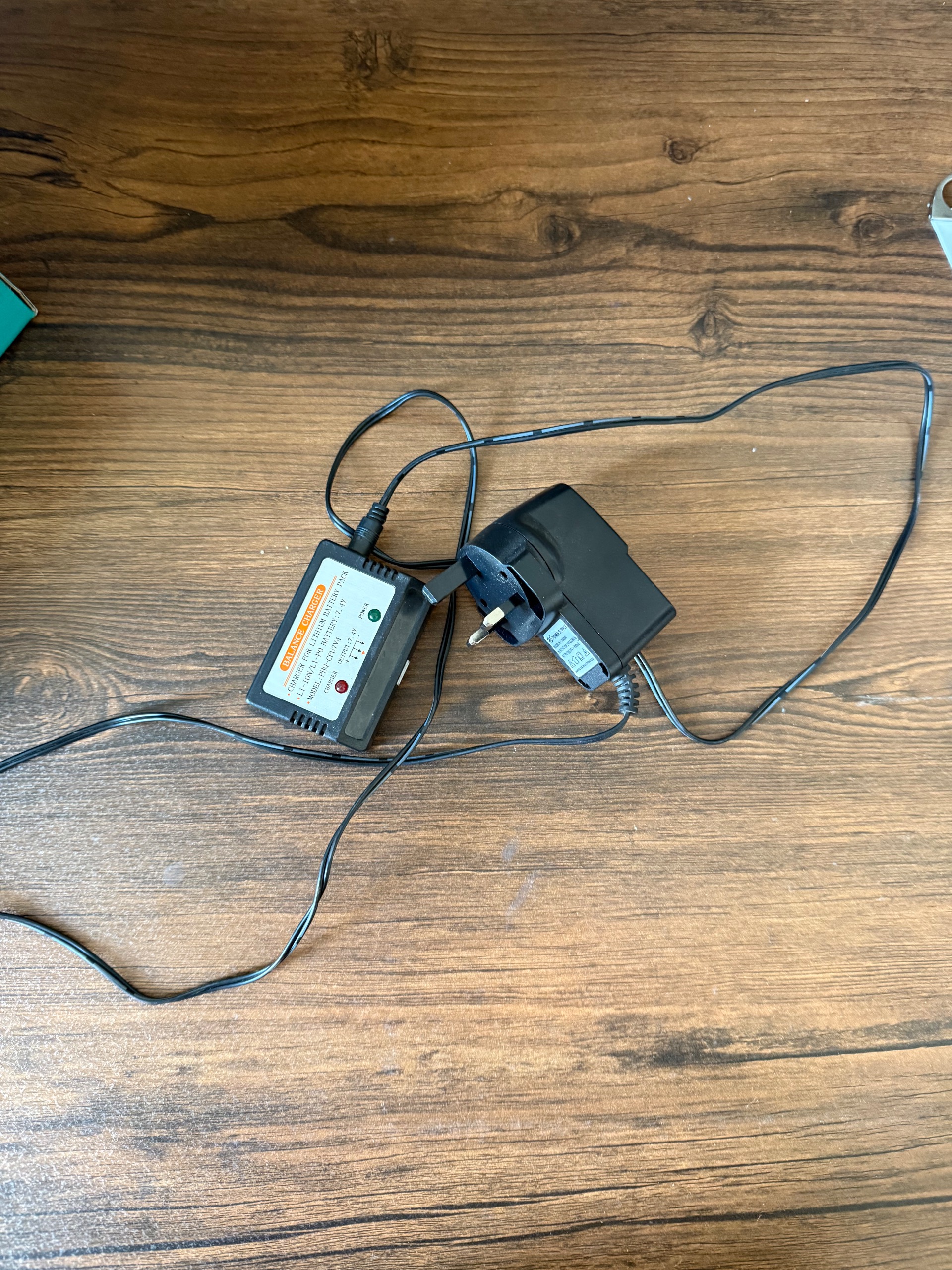 شارژر باتری لیتیومی