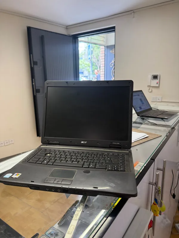 مزایده 2روزت بی نظیر لپ تاپ acer قدرتمند