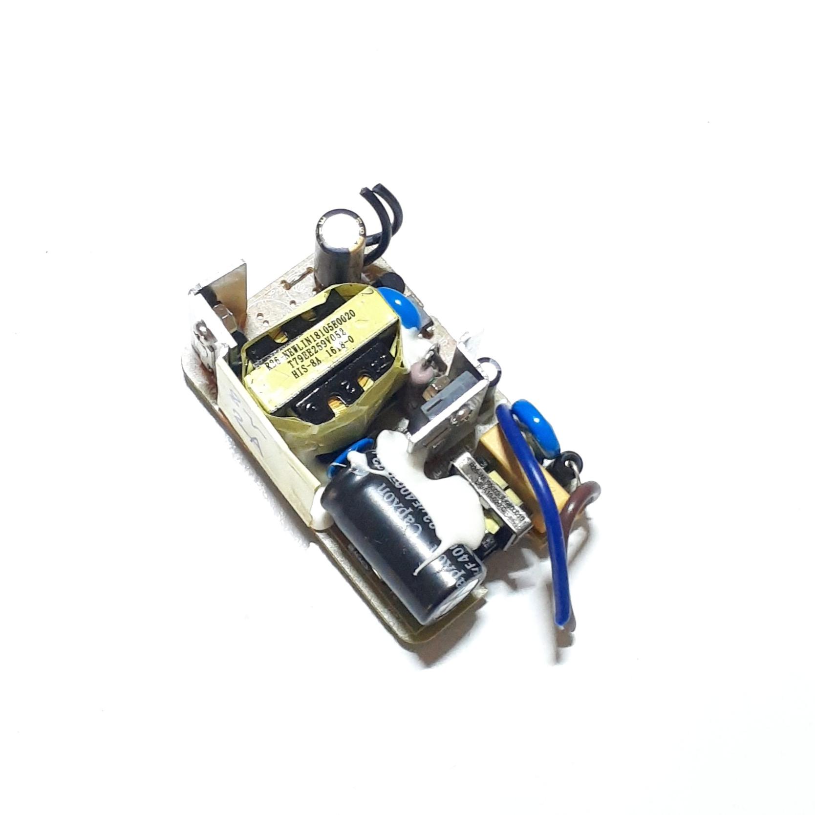 برد تغذیه 8 ولت 2 آمپر