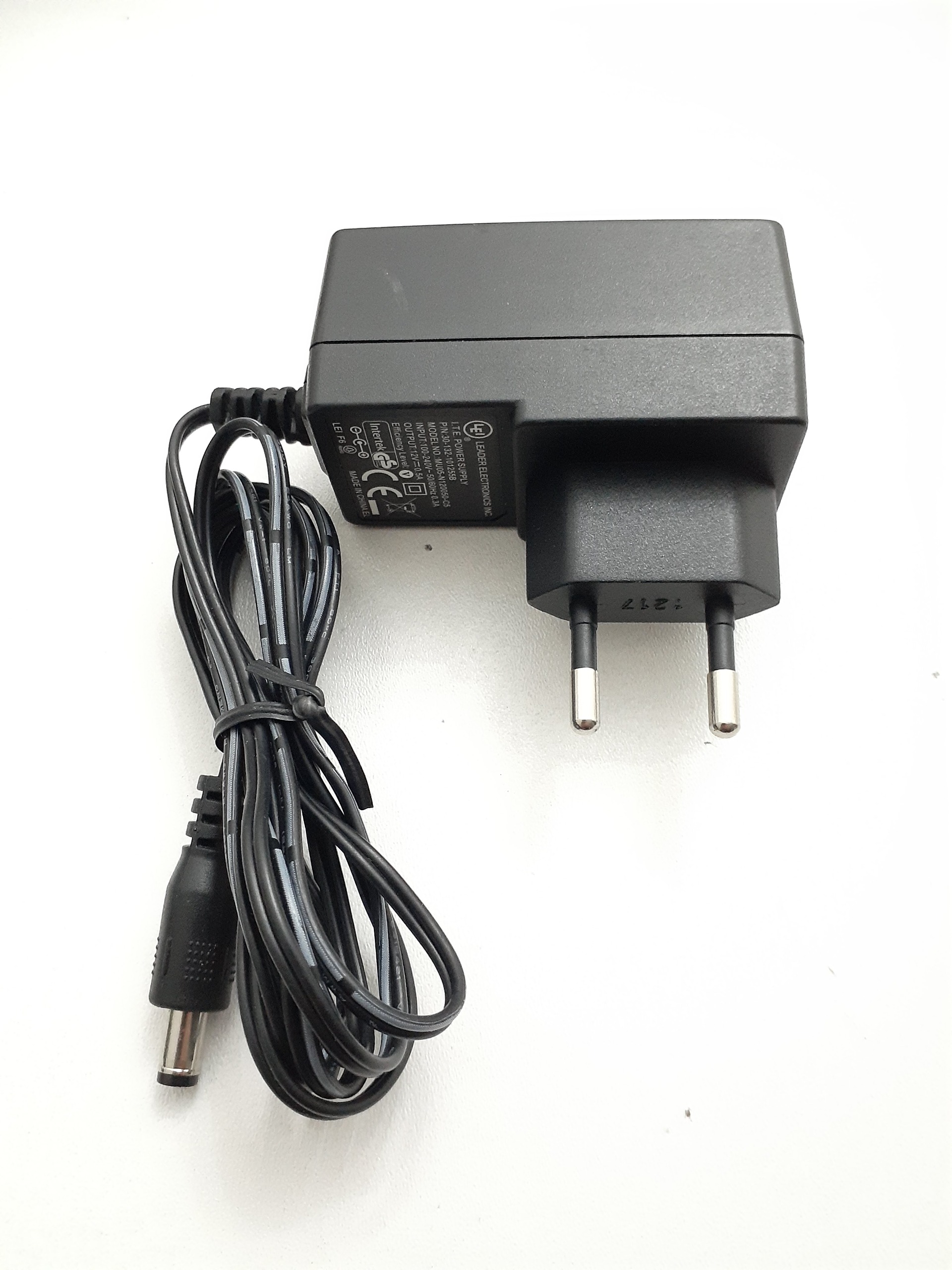 آداپتور 12 ولت (نیم آمپر 0/5) مارکLEI