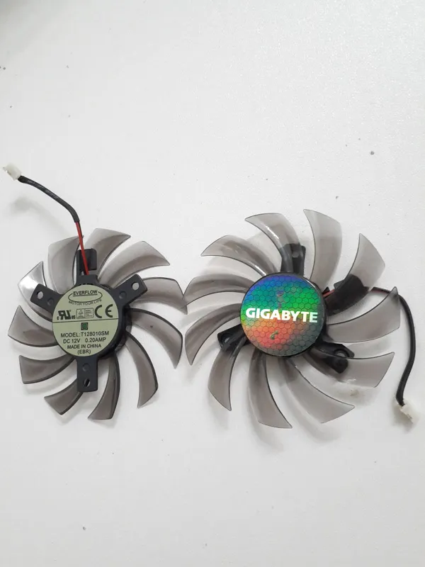 2عدد فن کارت گرافیک مارکGIGABYTE